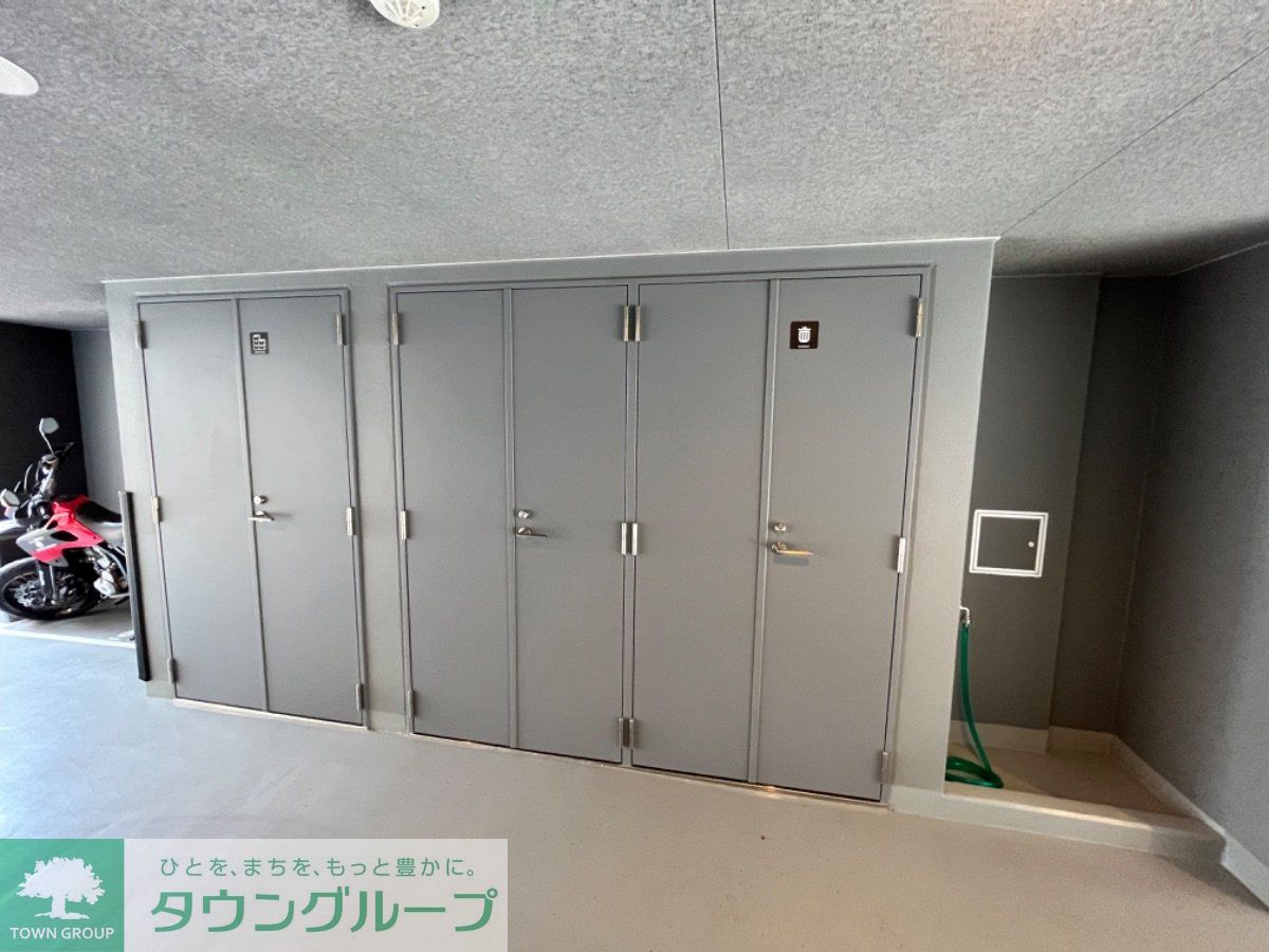 その他