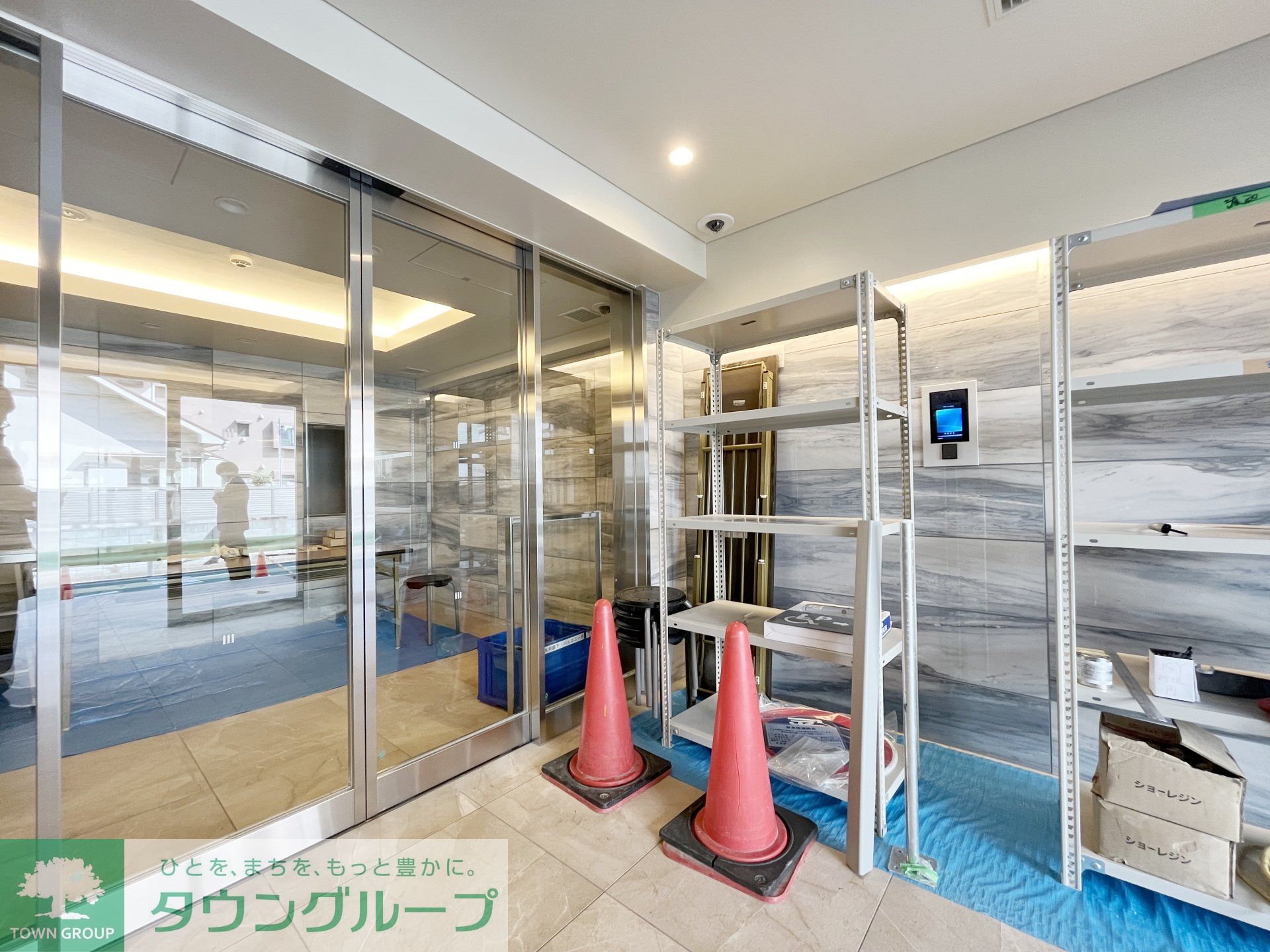 建物エントランス
