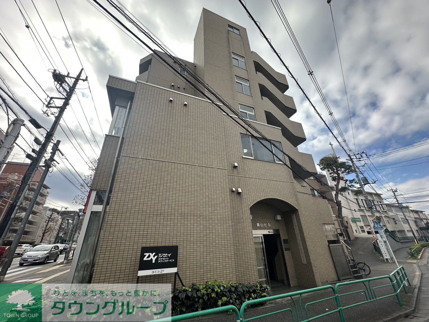 建物エントランス