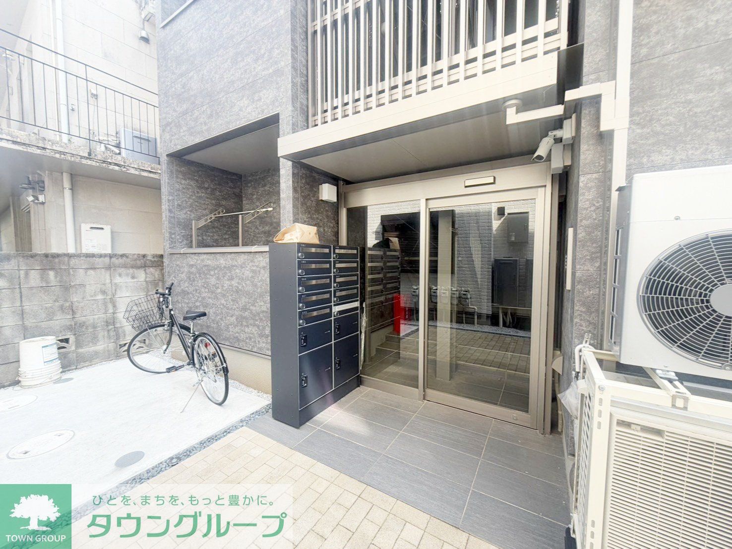建物エントランス