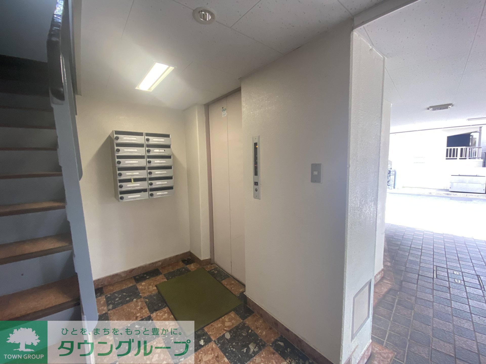 建物エントランス