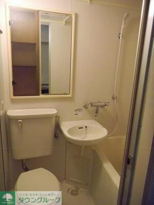 シャワールーム