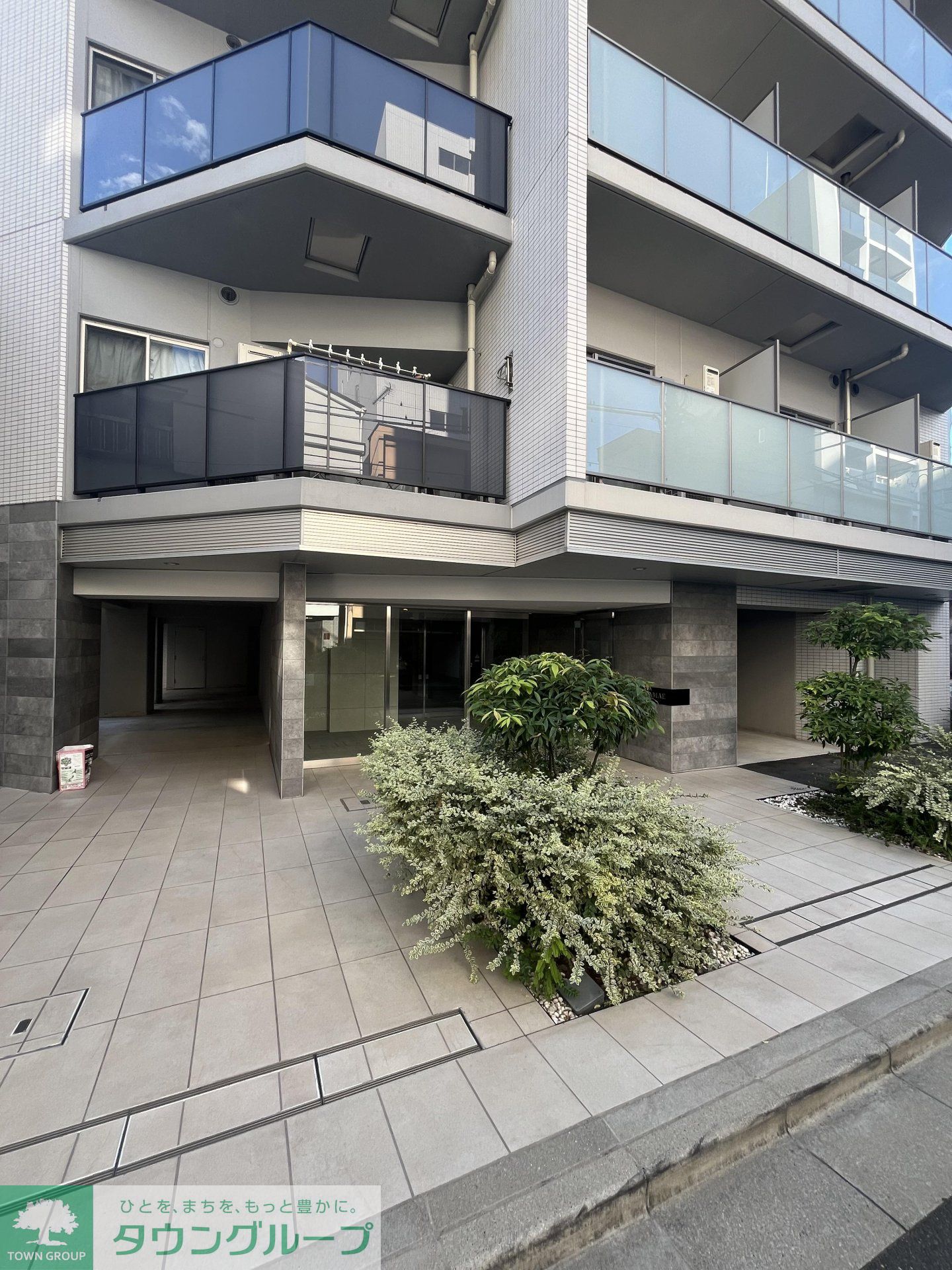 建物エントランス