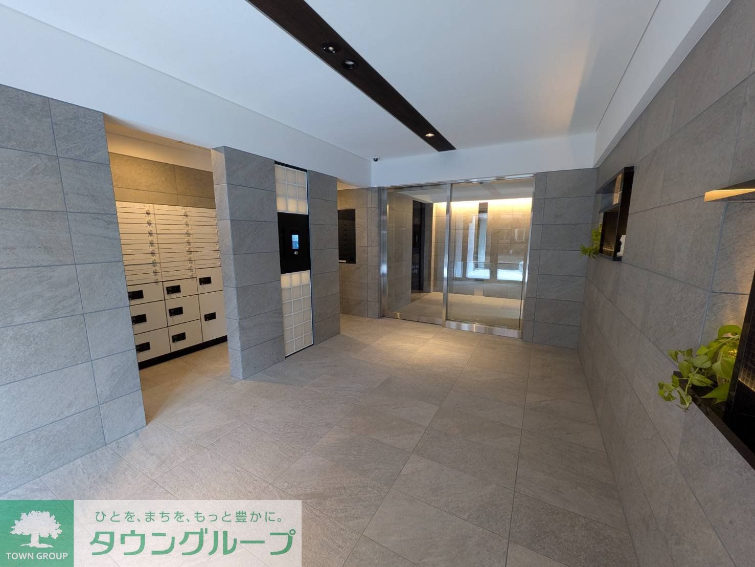 建物エントランス