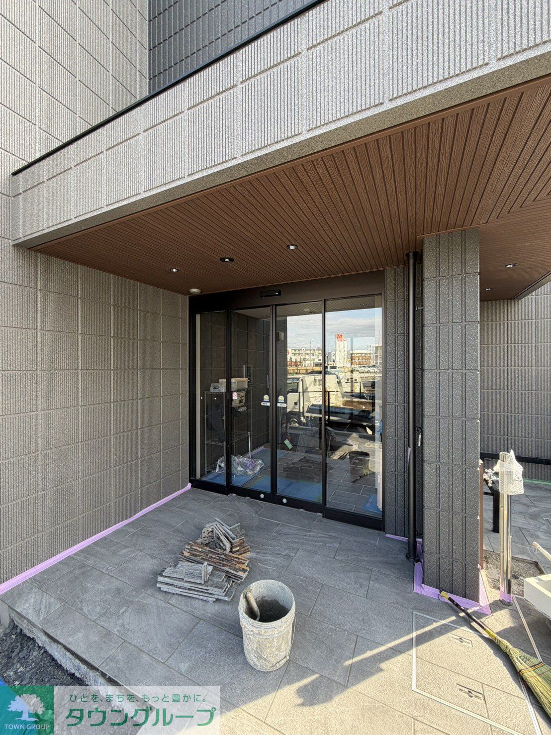 建物エントランス