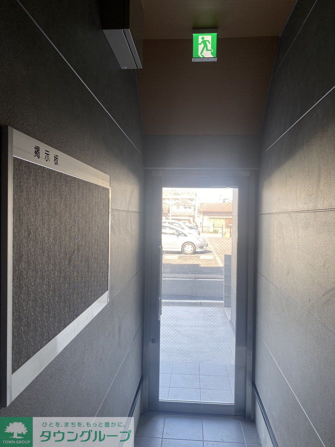 建物エントランス