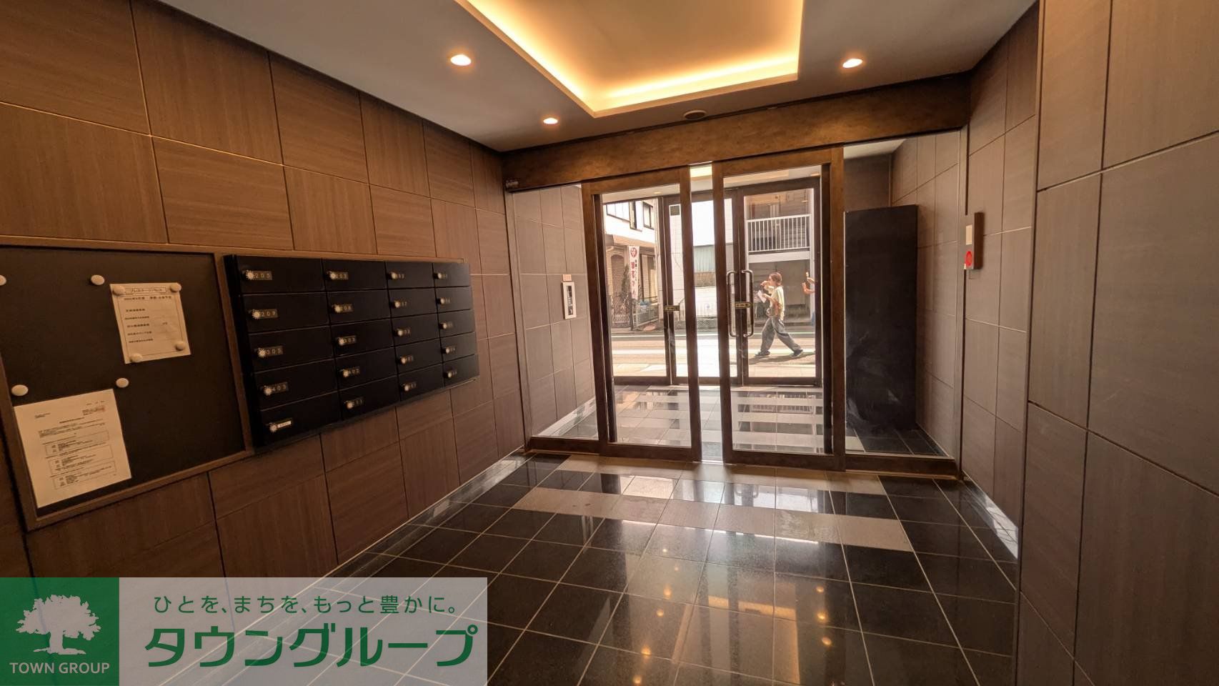 建物エントランス