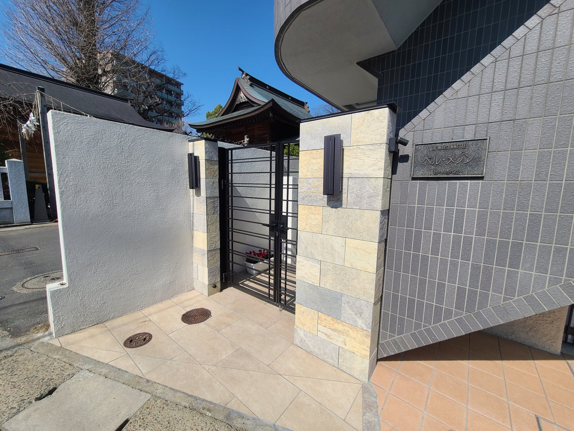 建物エントランス