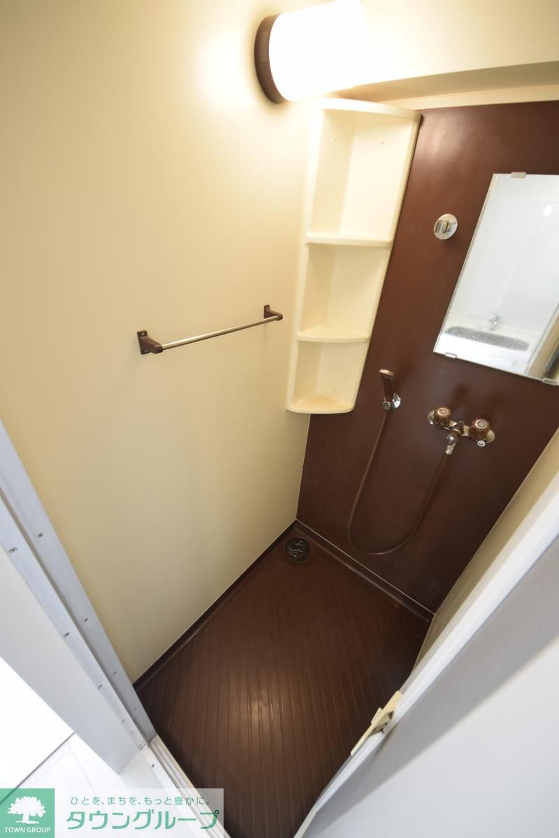 シャワールーム