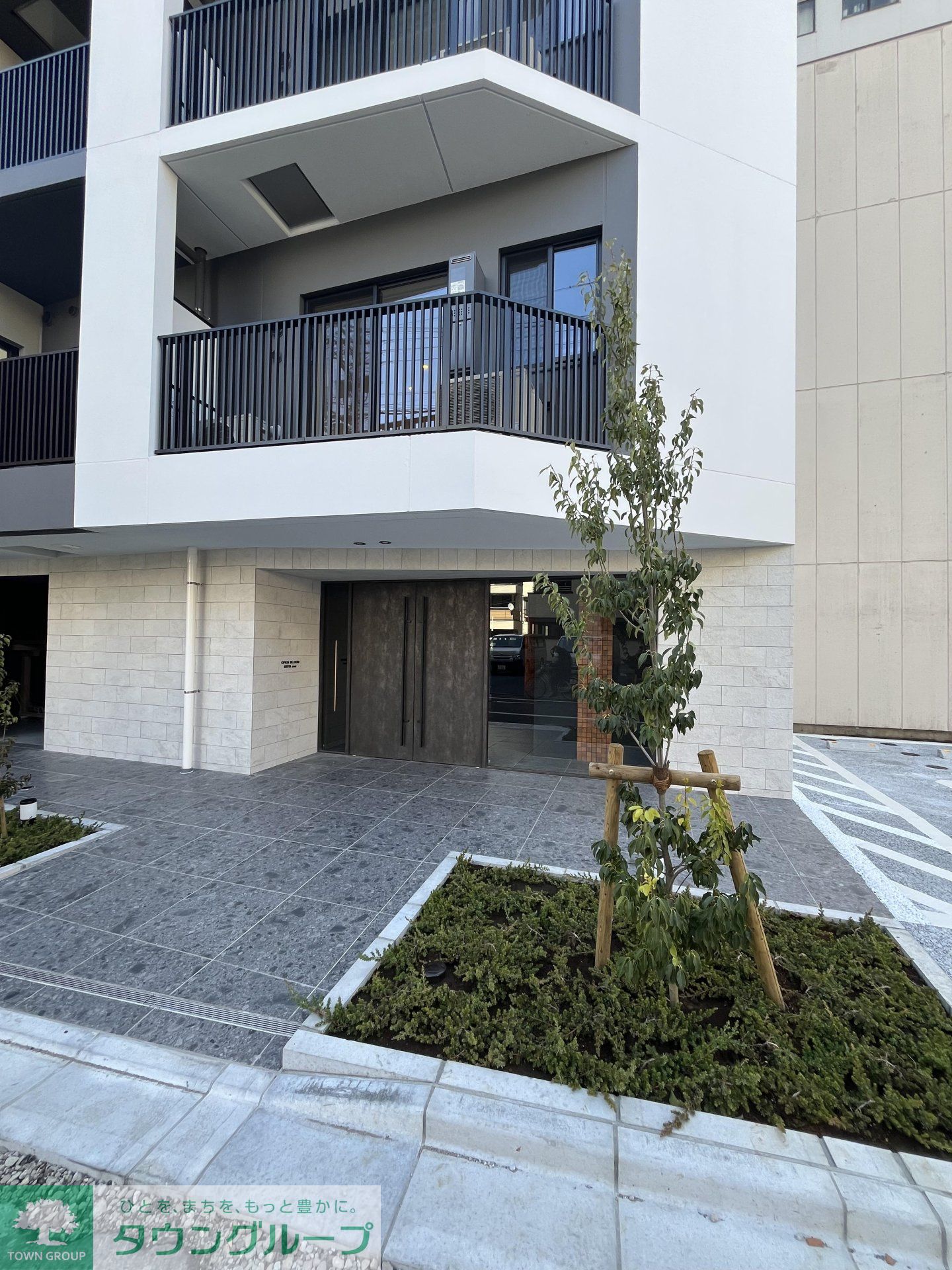 建物エントランス