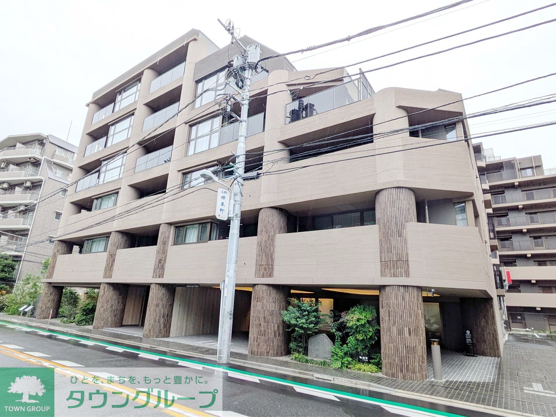 建物外観