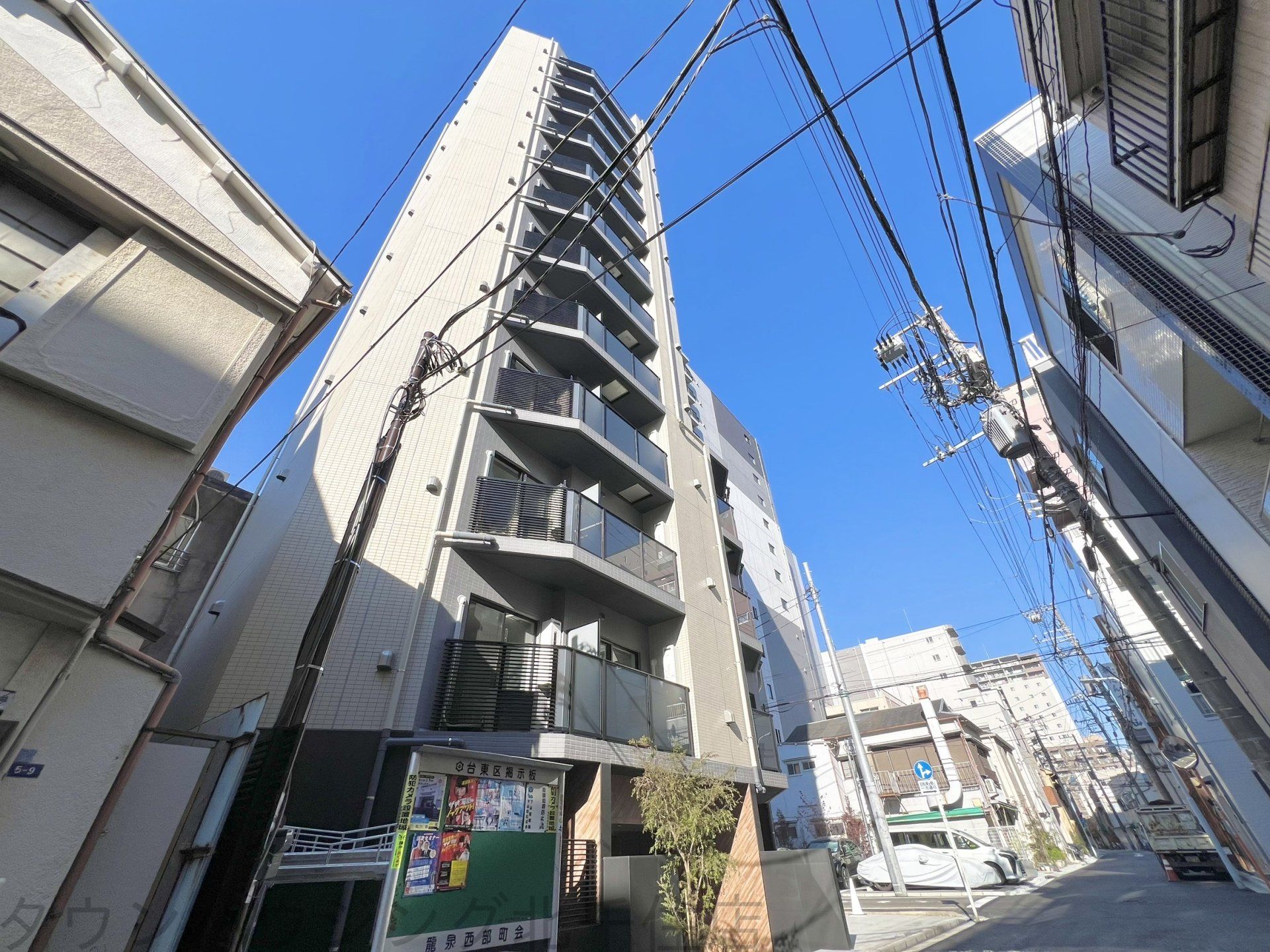 建物外観