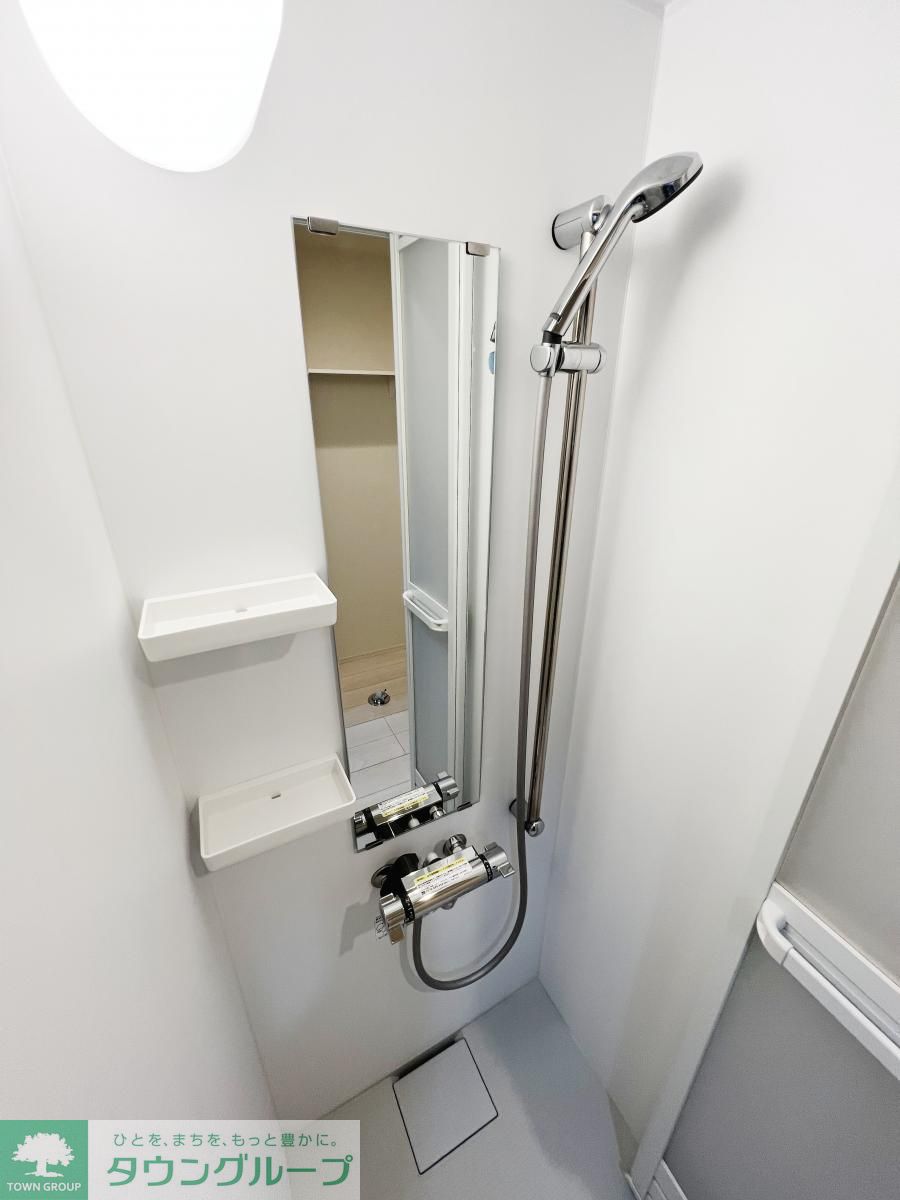 シャワールーム