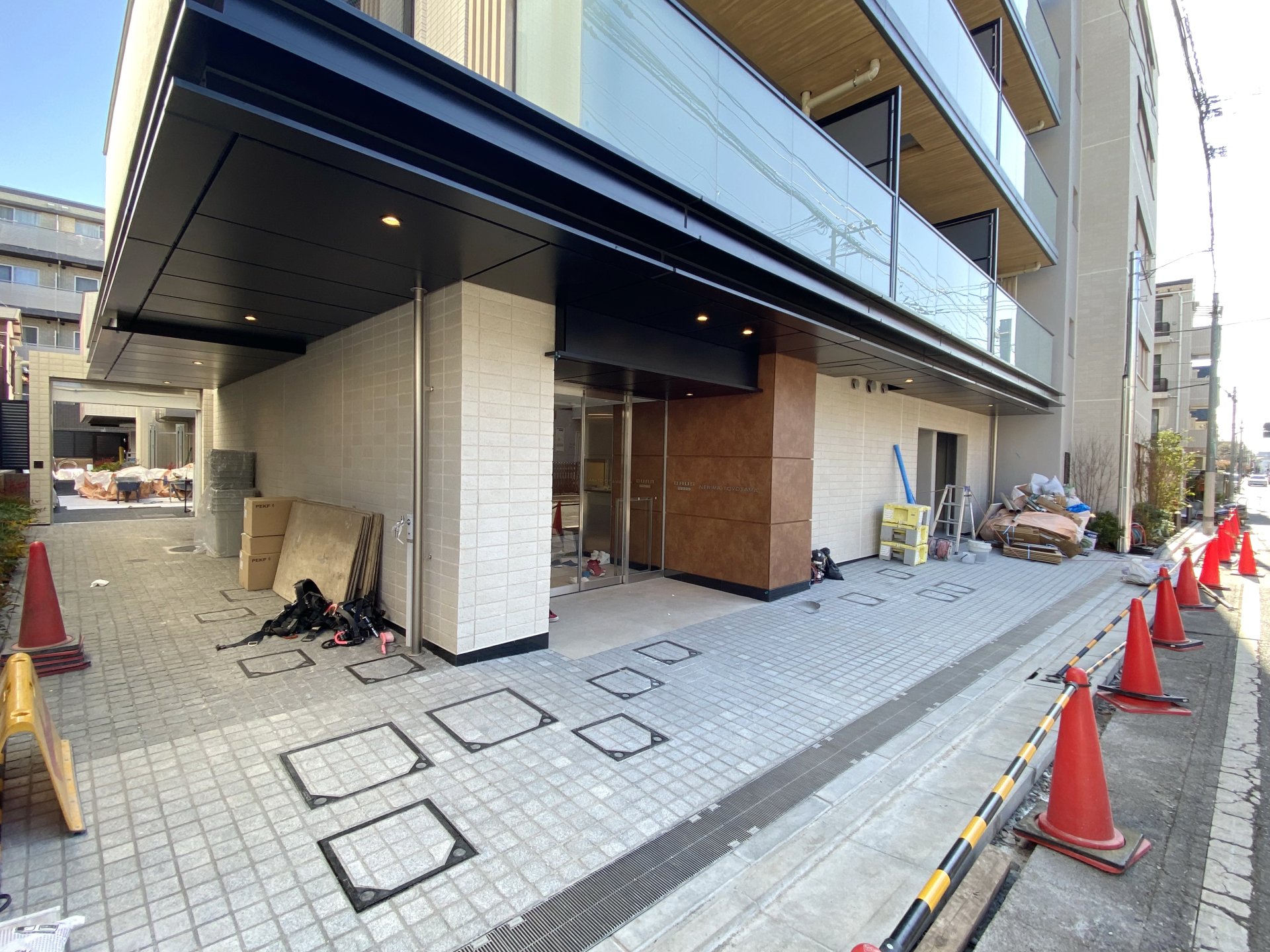 建物エントランス
