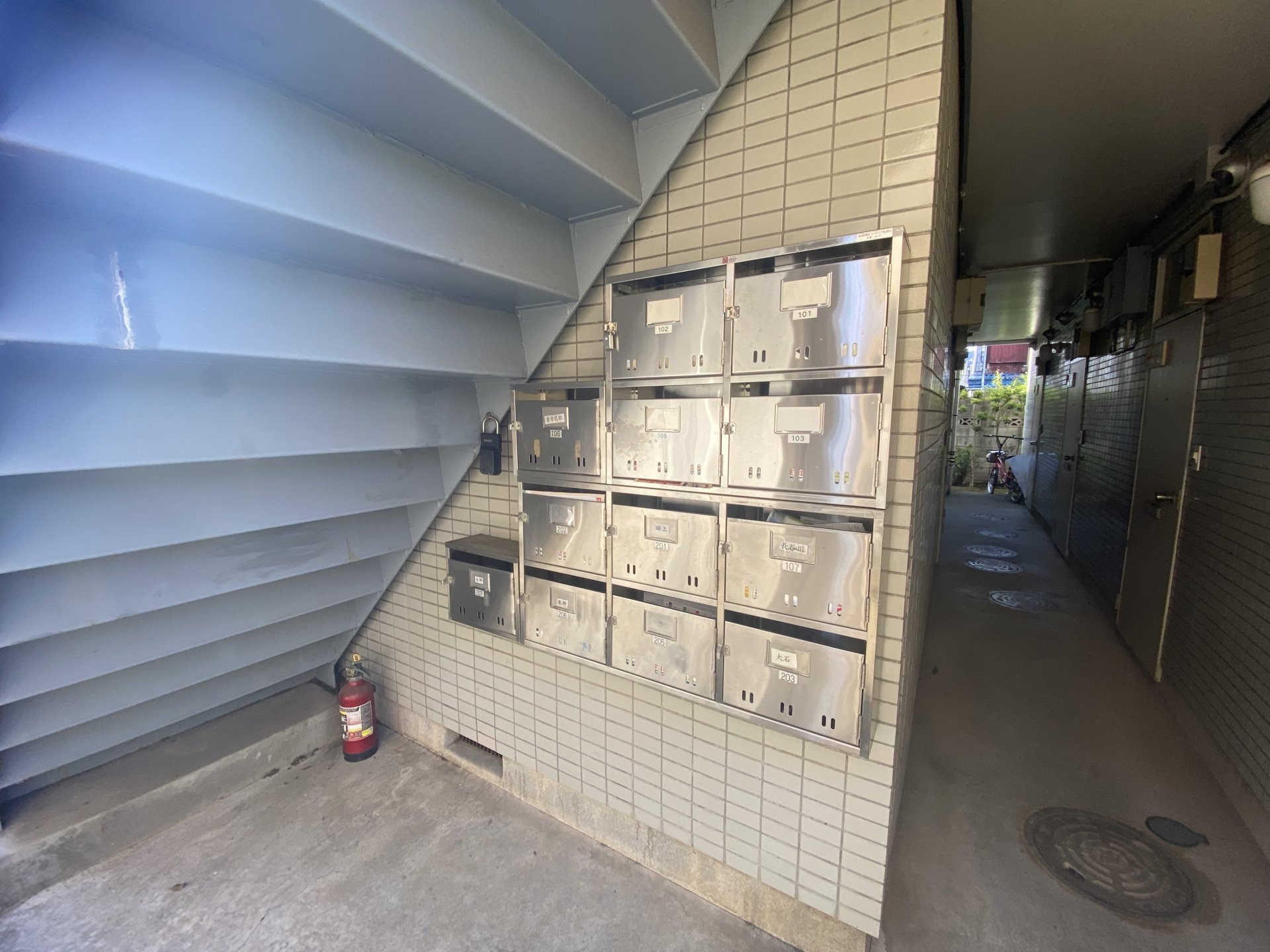 建物エントランス