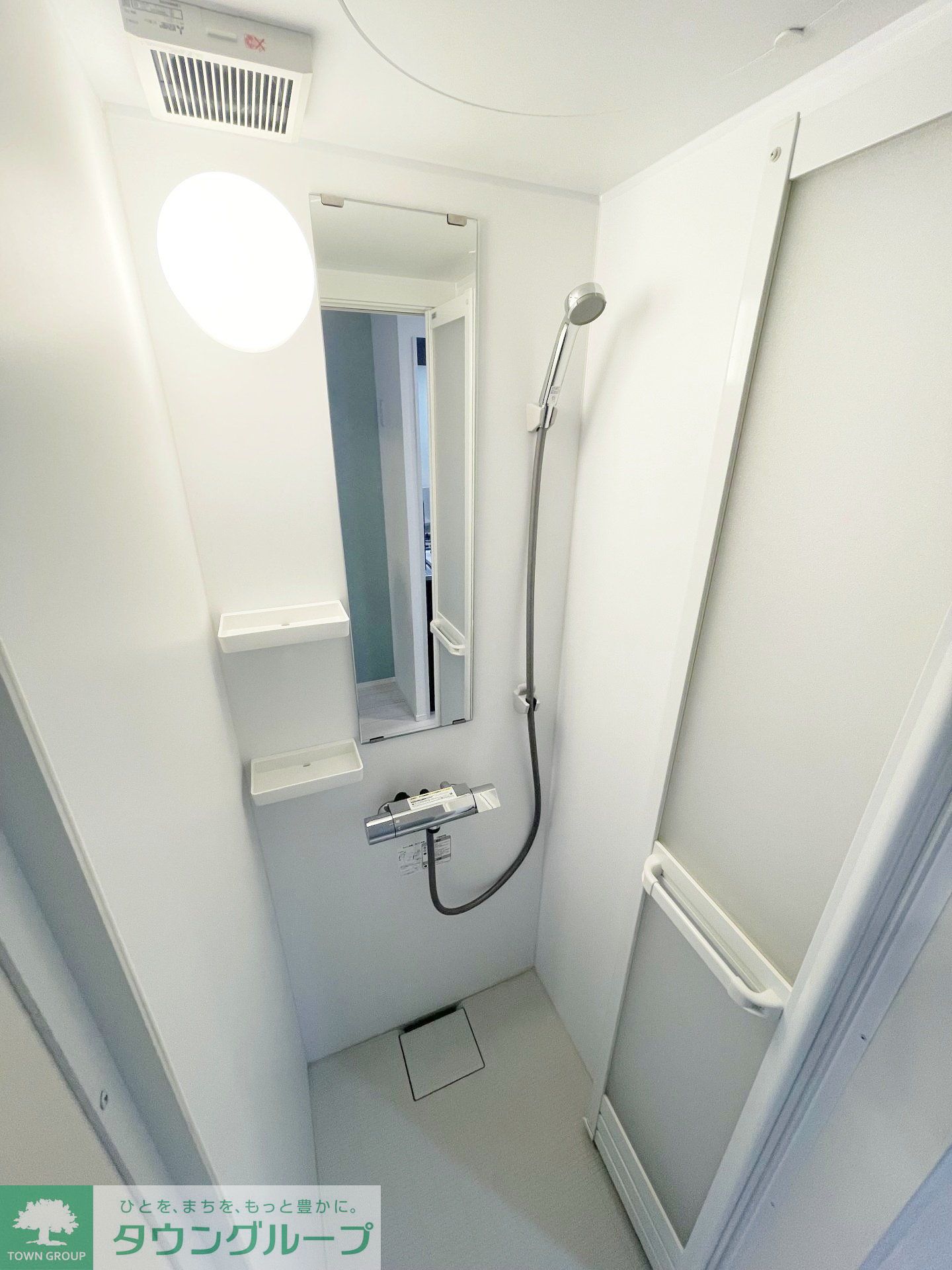 シャワールーム