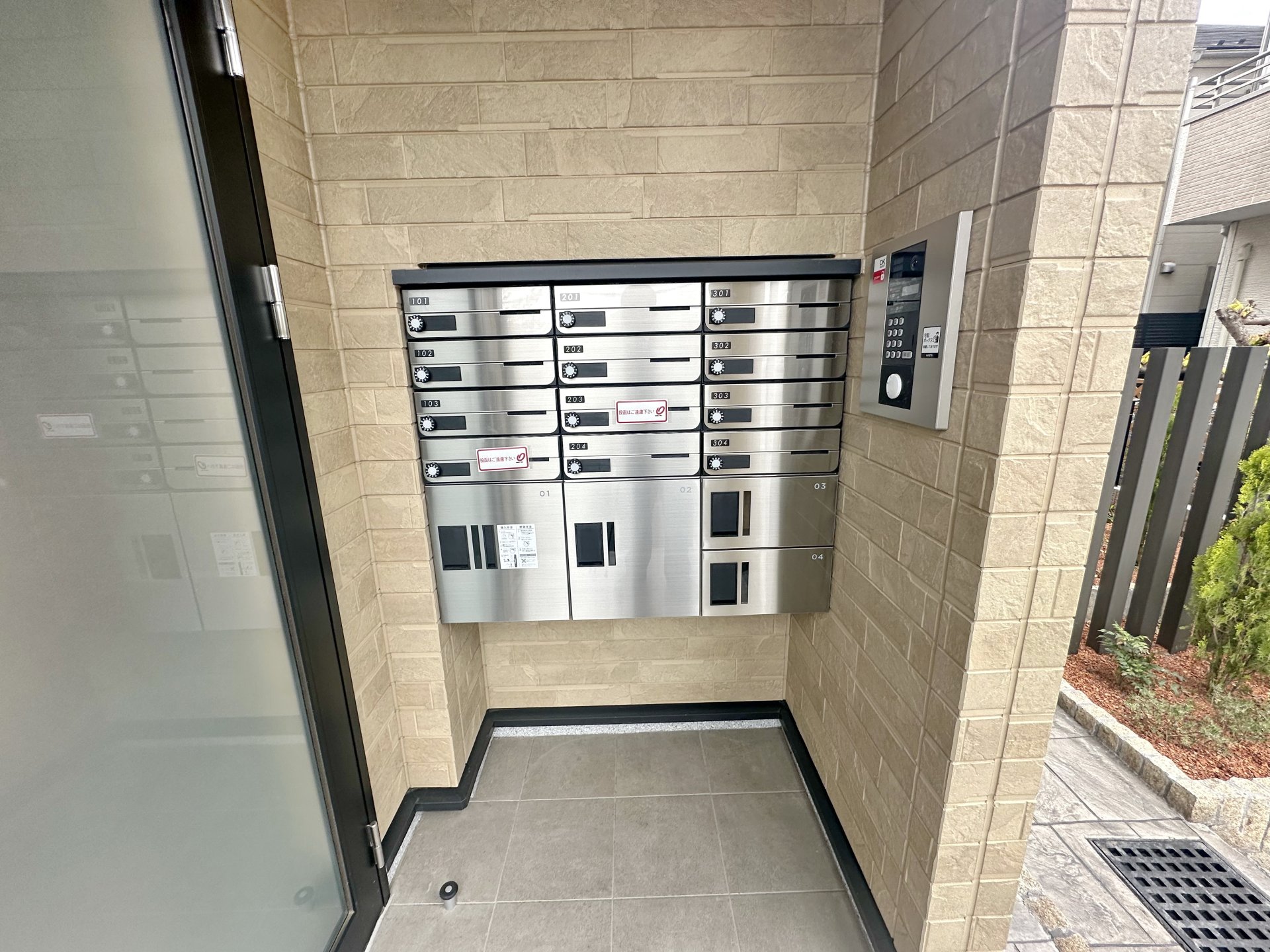 建物エントランス