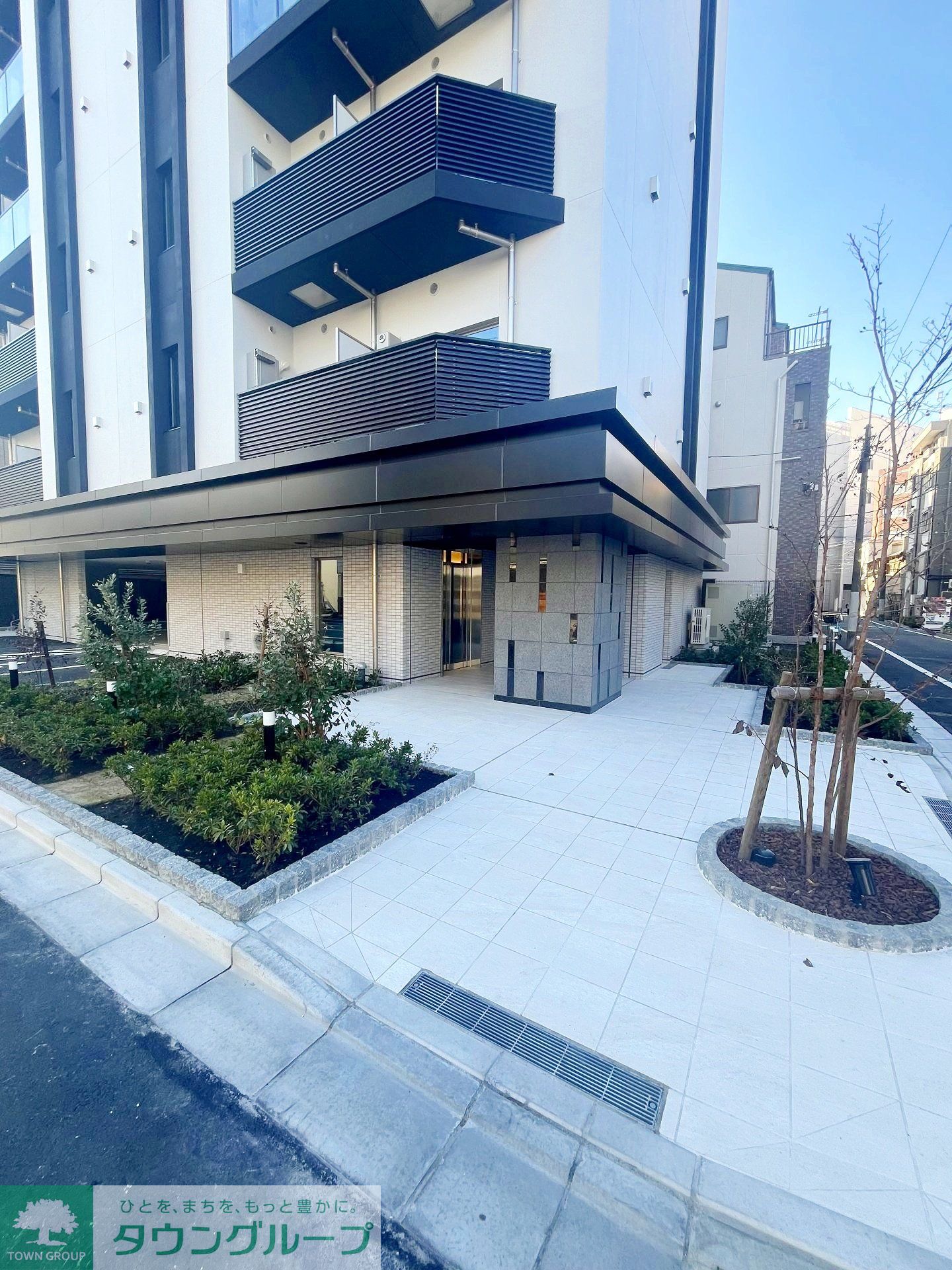 建物エントランス