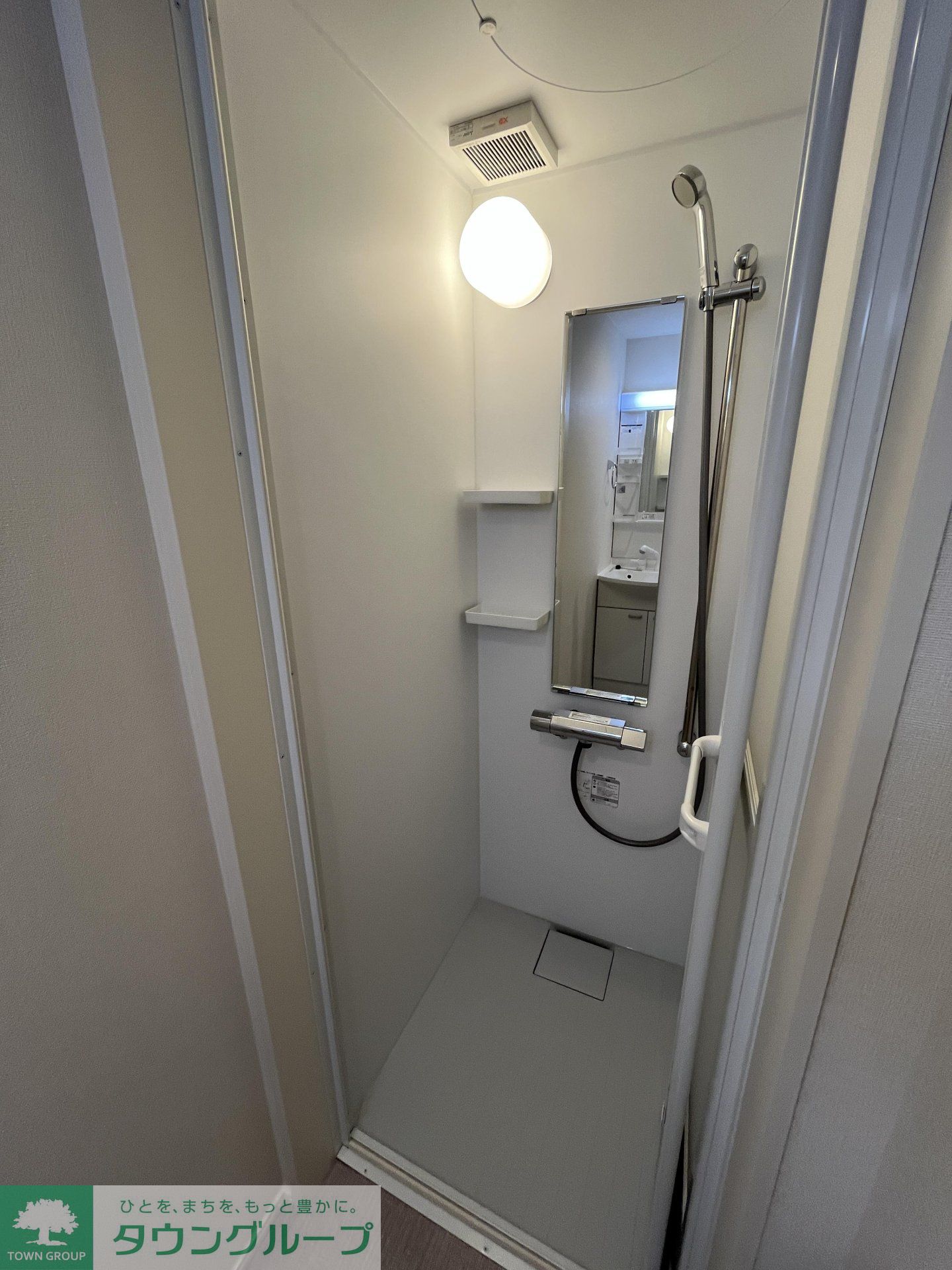 シャワールーム