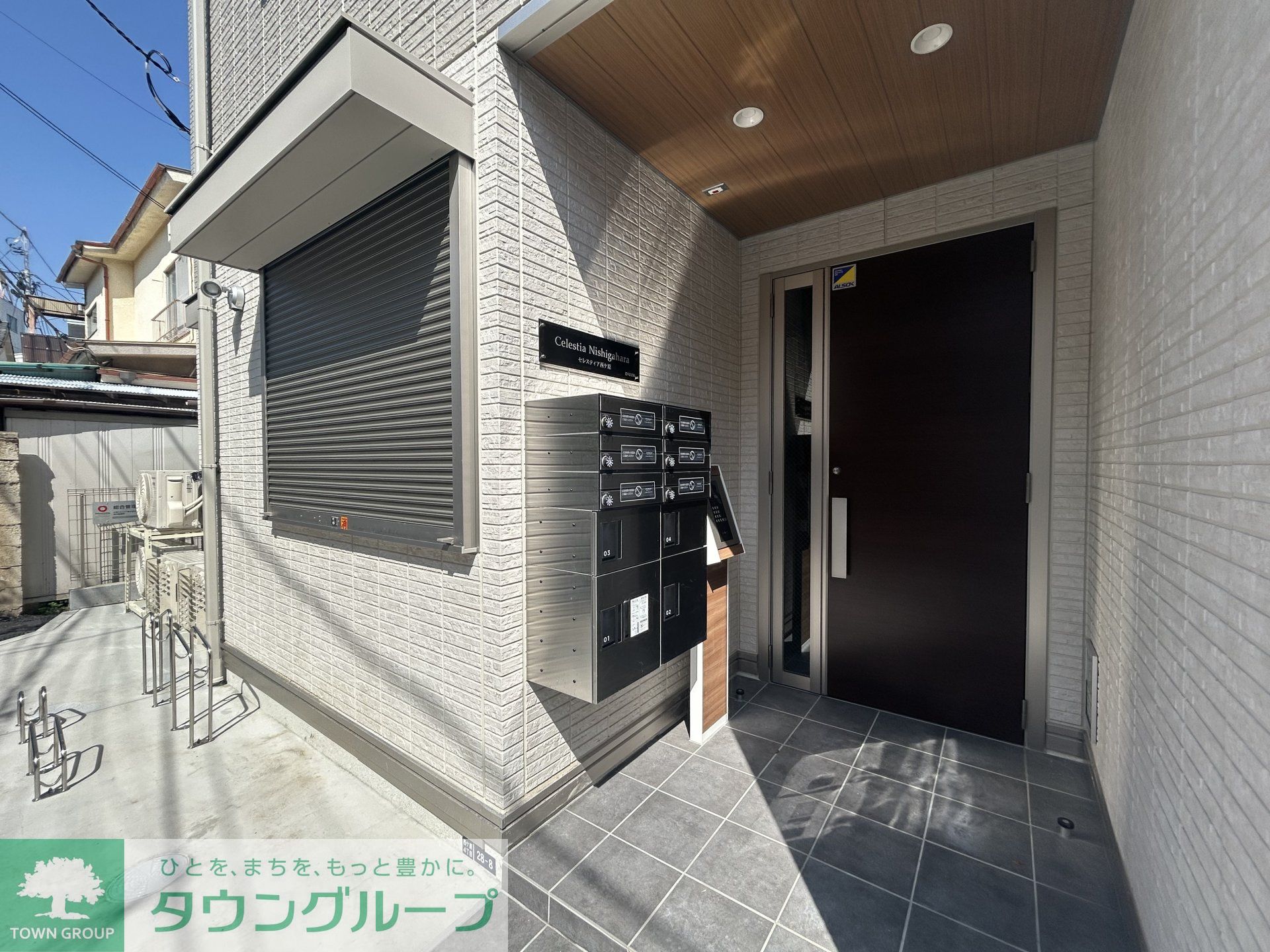 建物エントランス