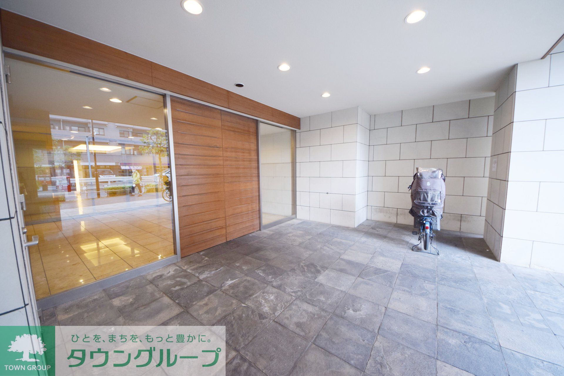 建物エントランス