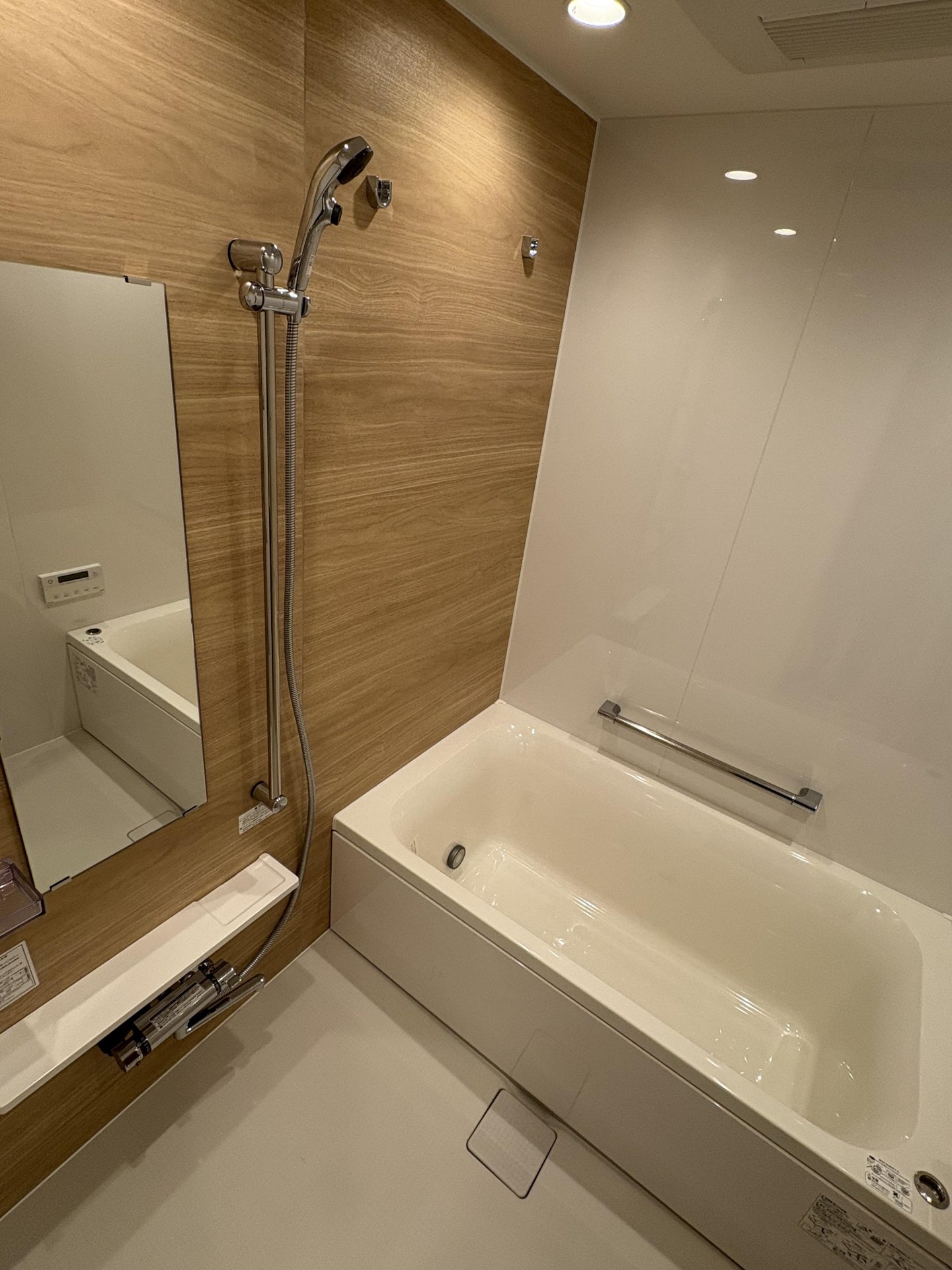 シャワールーム