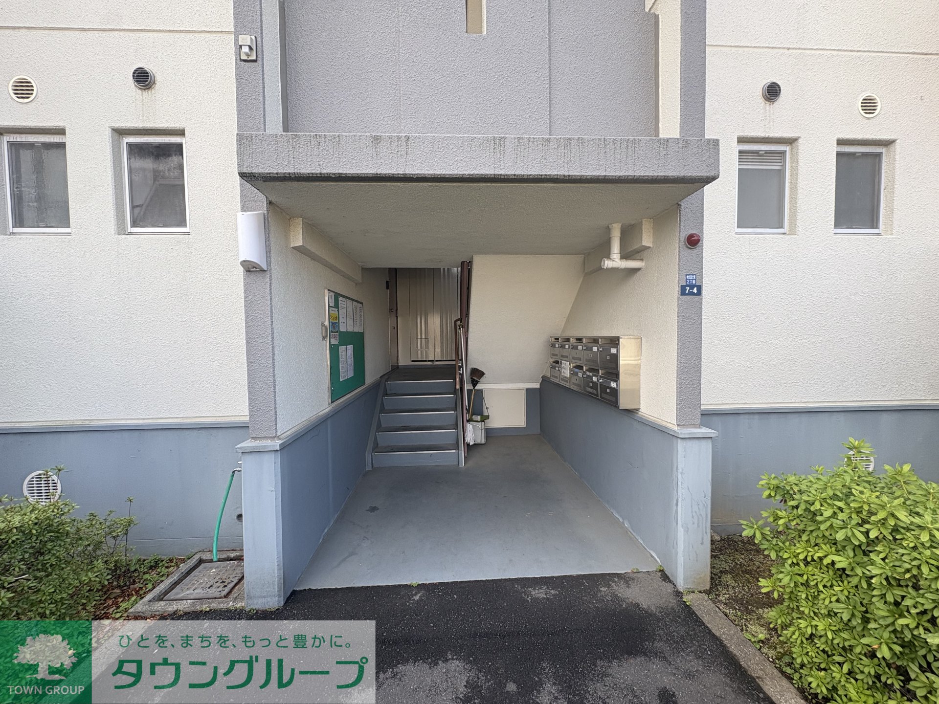 建物エントランス