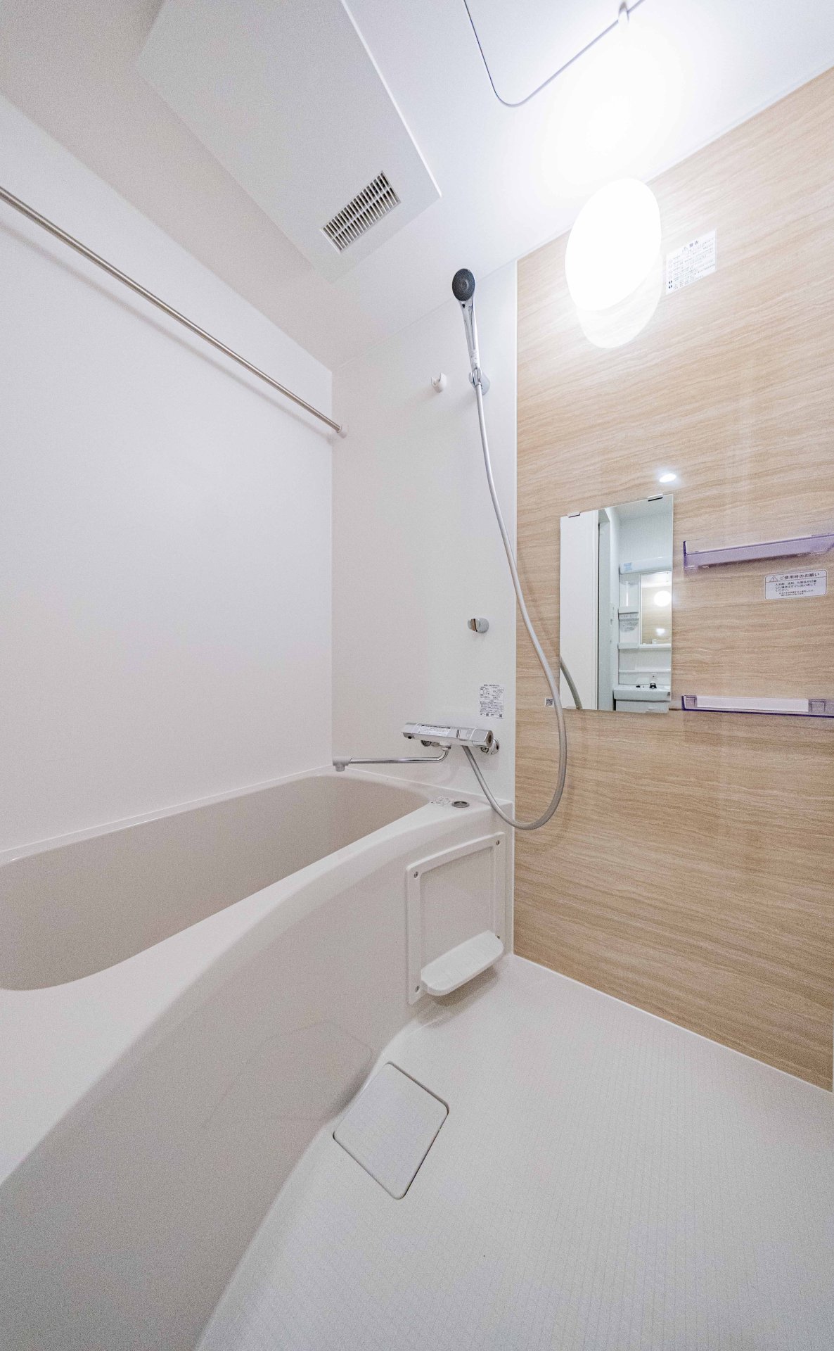 シャワールーム