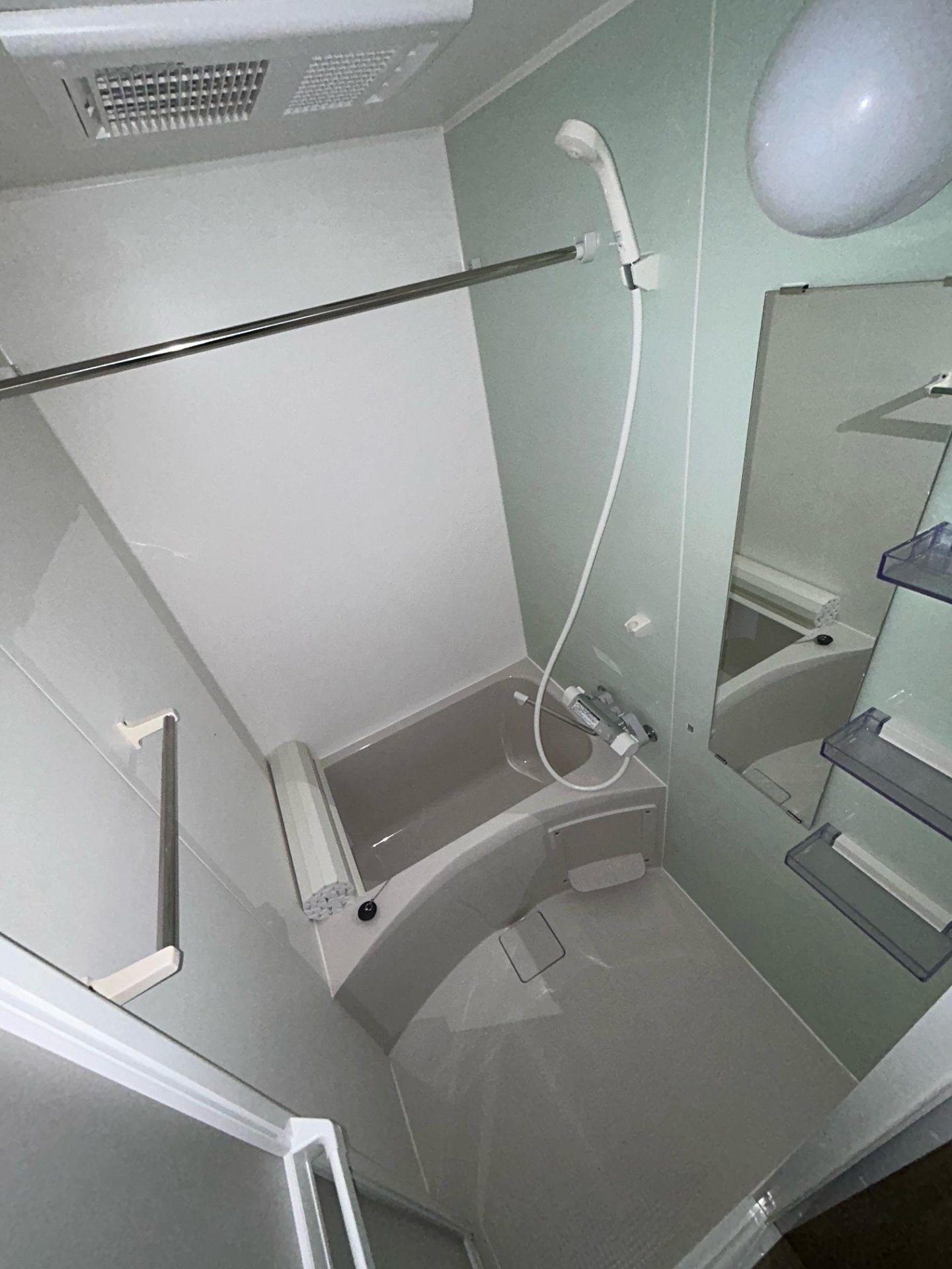 シャワールーム