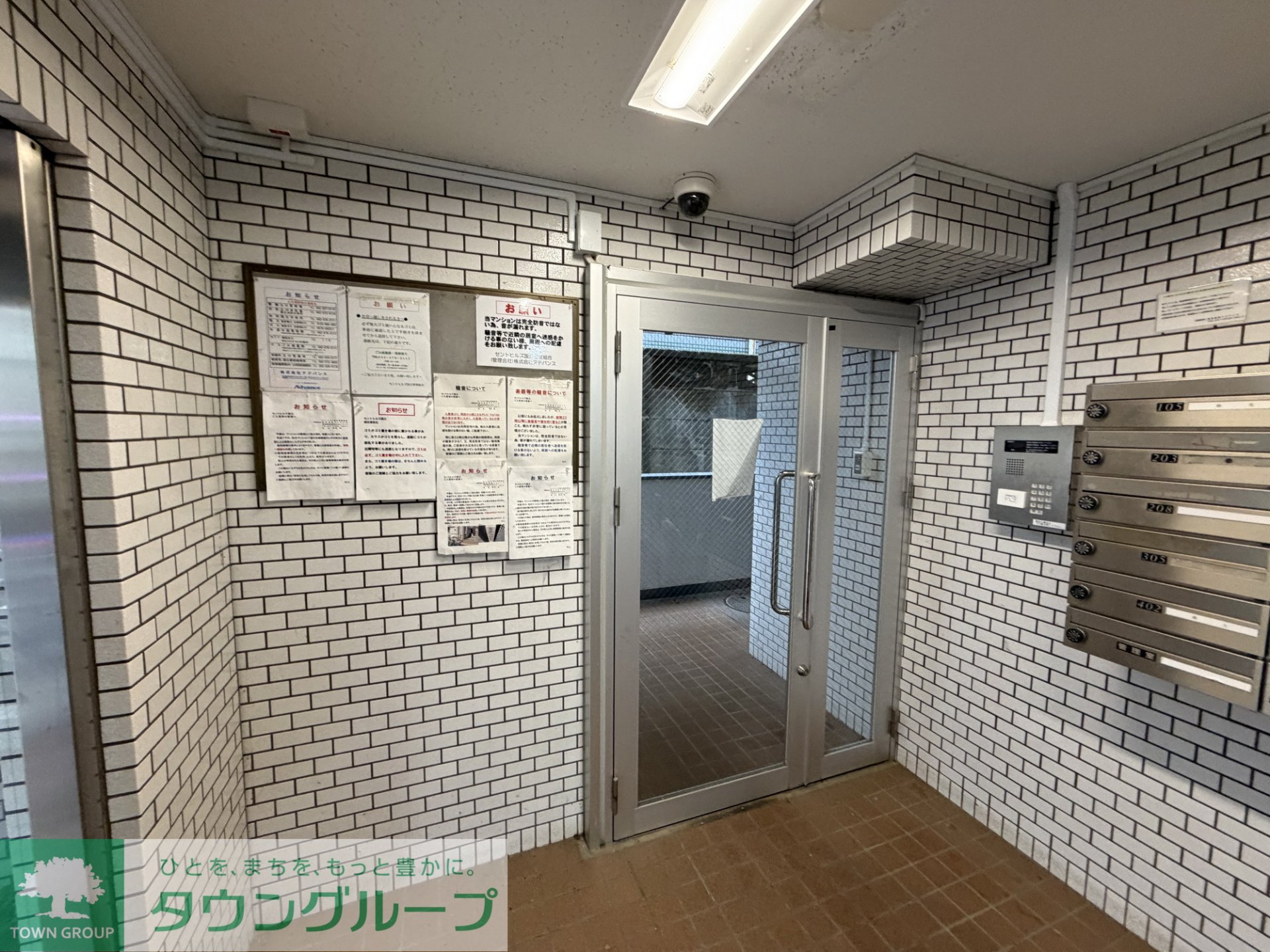 建物エントランス