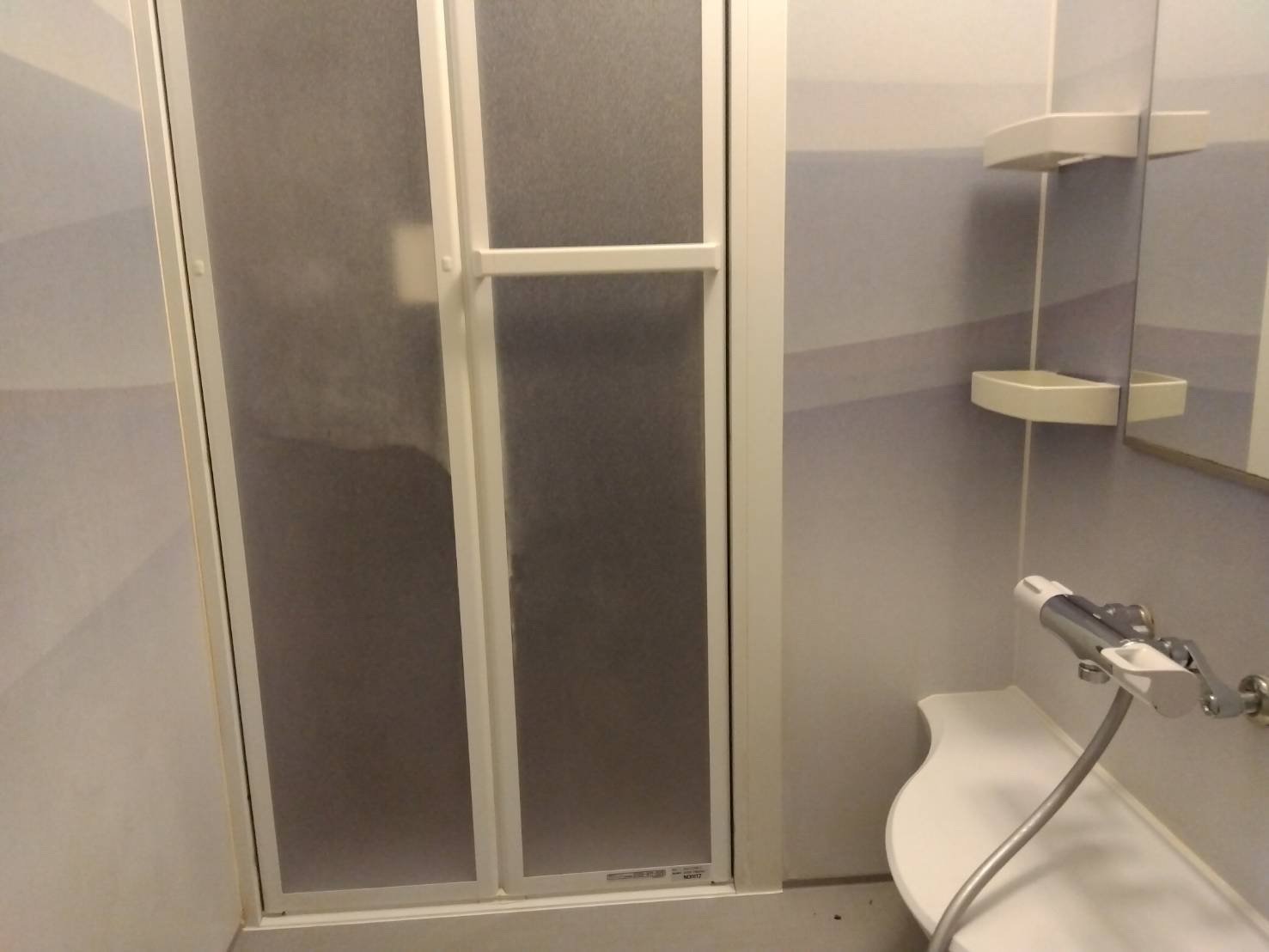 シャワールーム