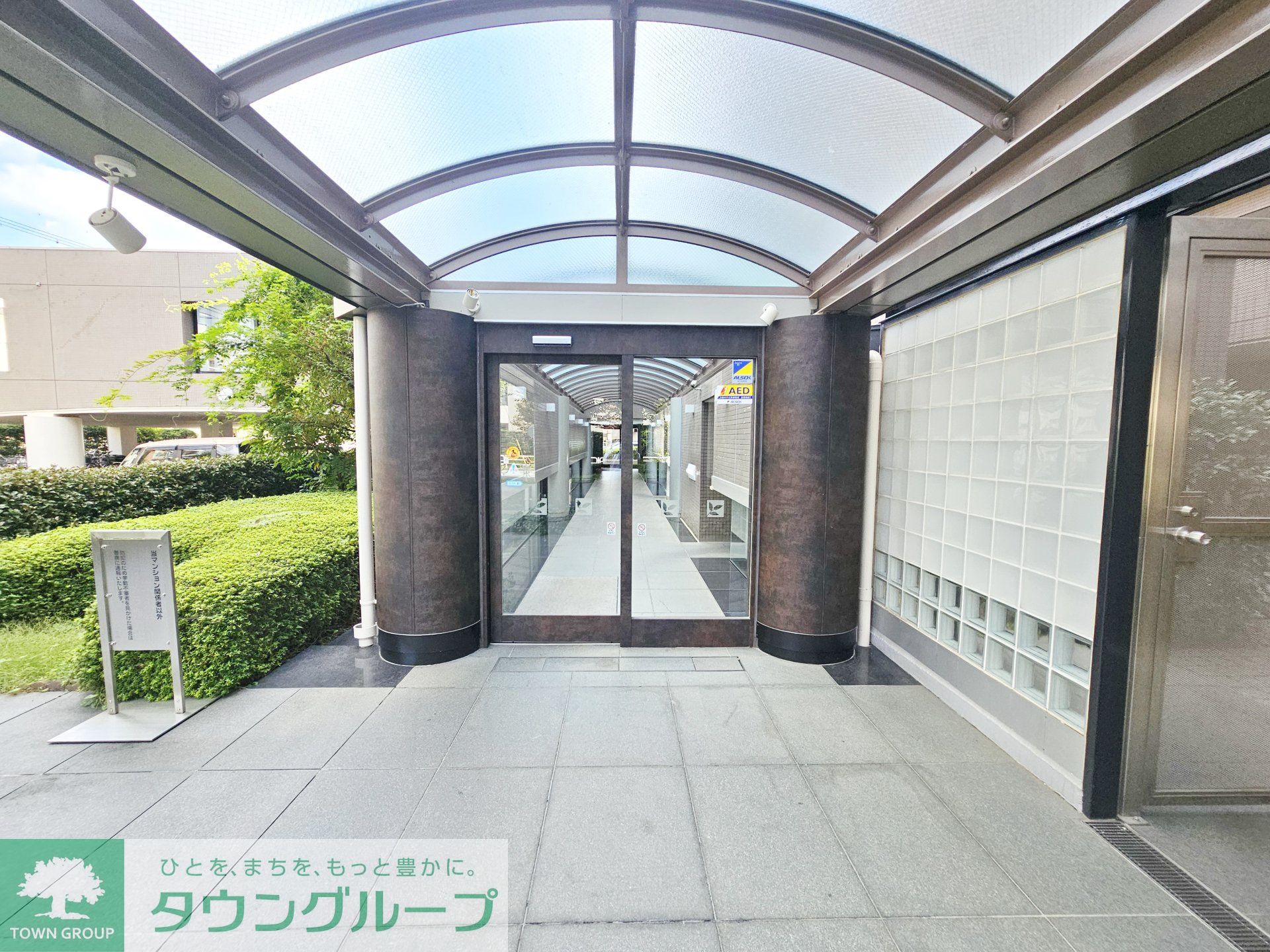 建物エントランス