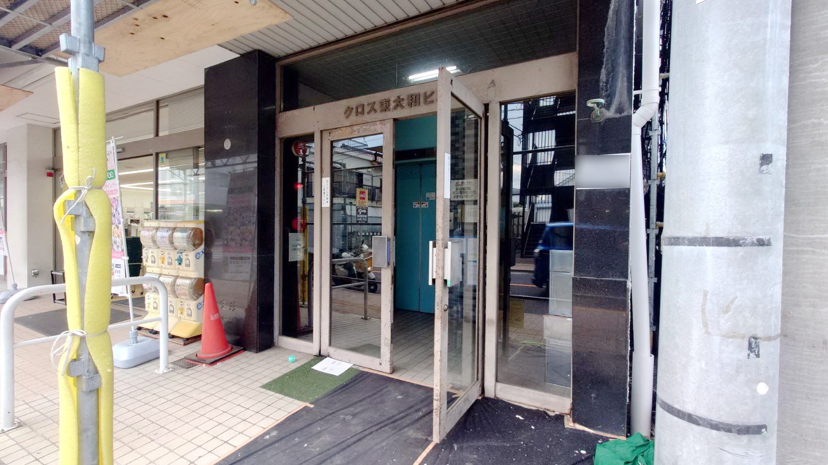 建物エントランス
