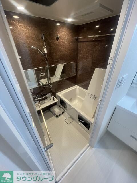 シャワールーム