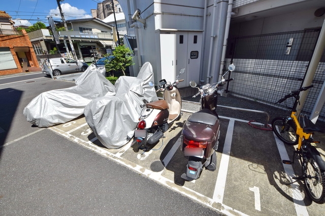 その他