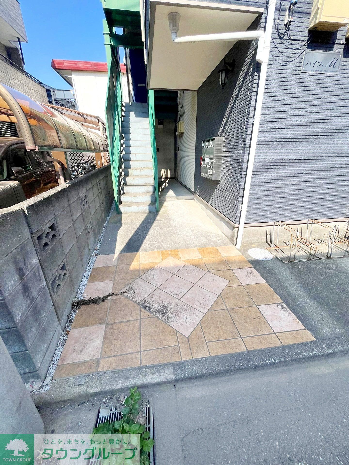 建物エントランス