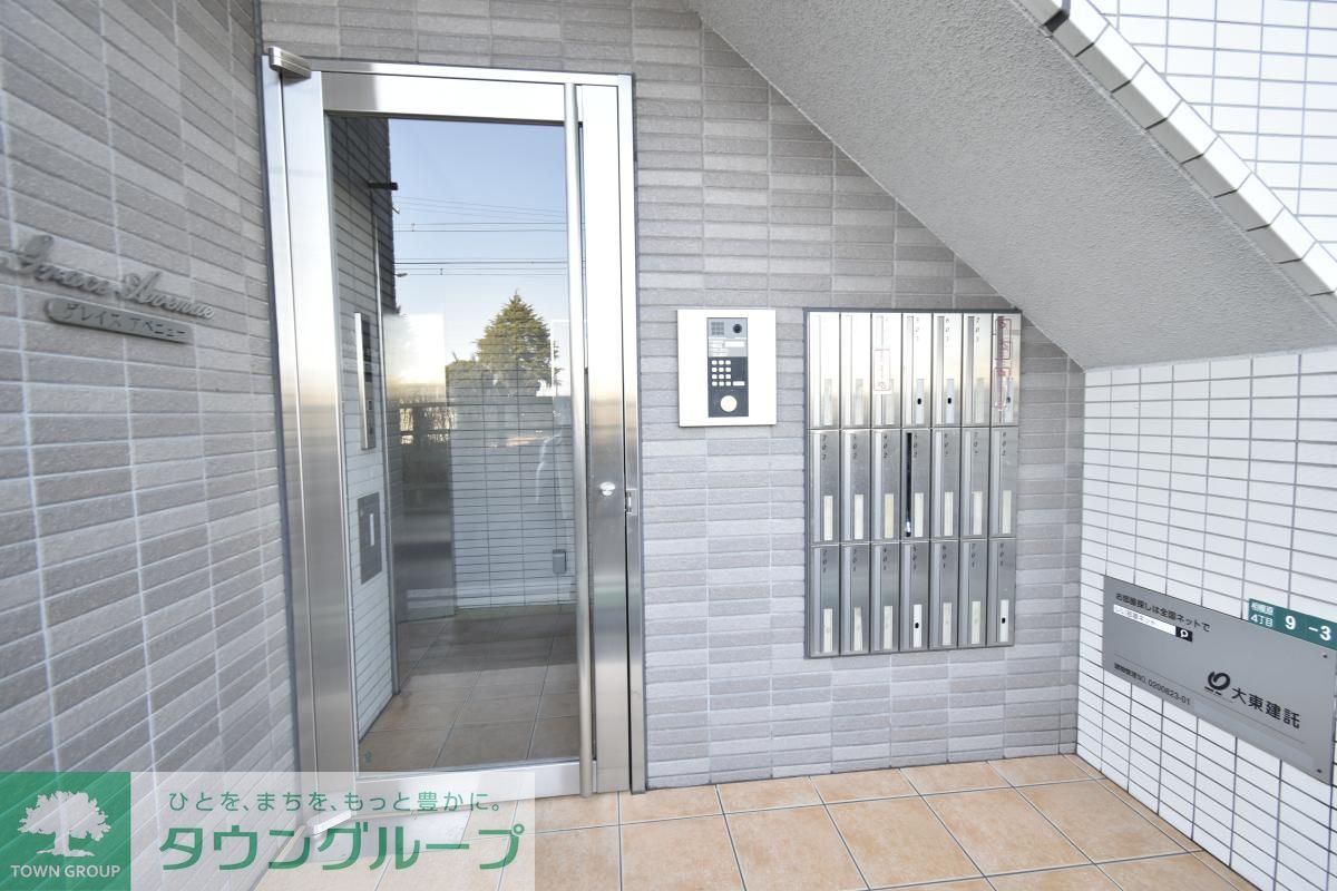 建物エントランス