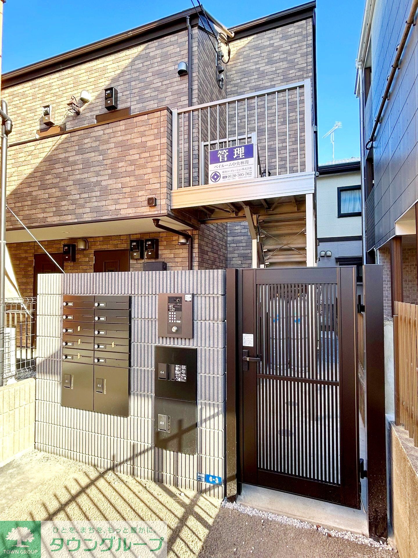 建物エントランス