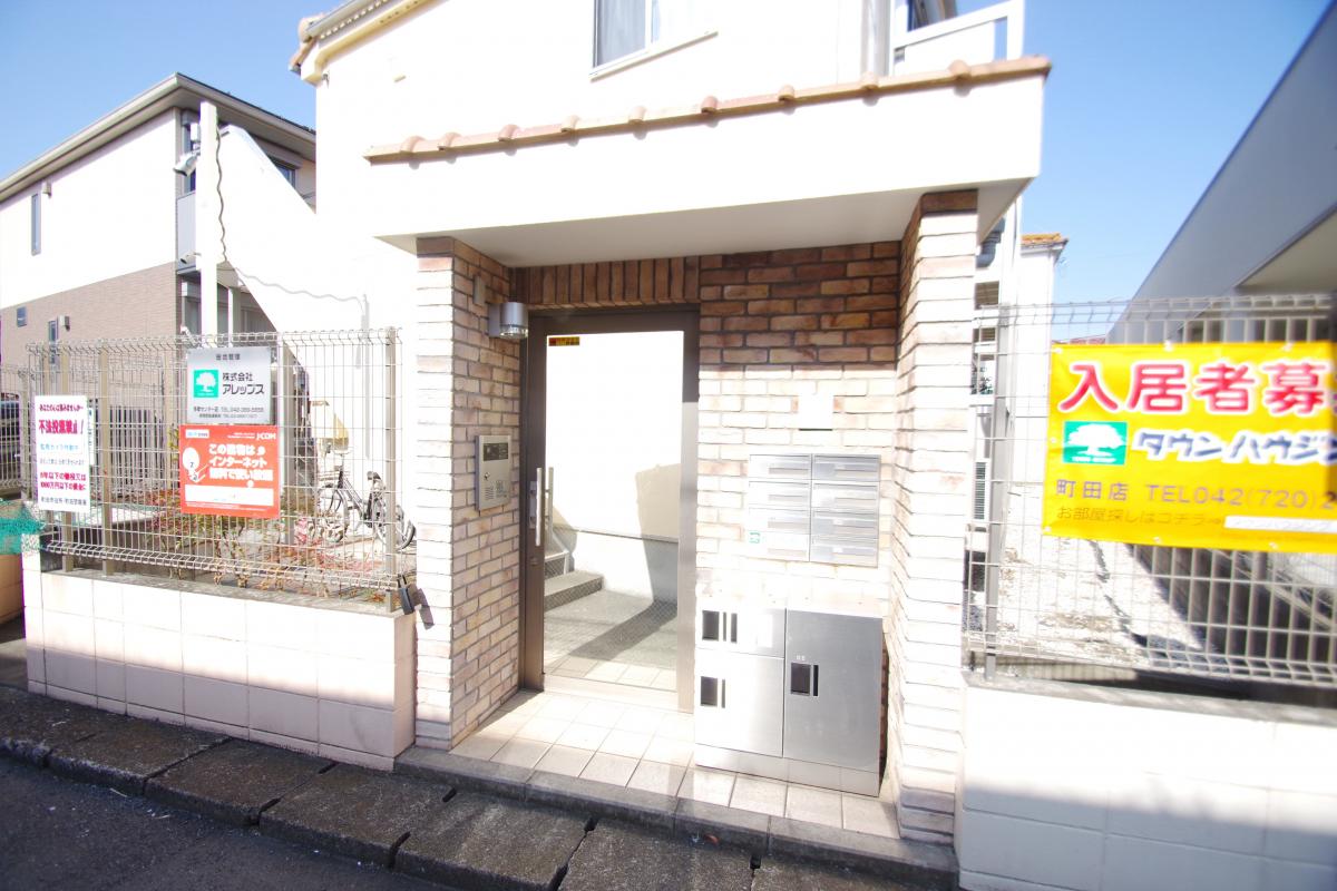 建物エントランス