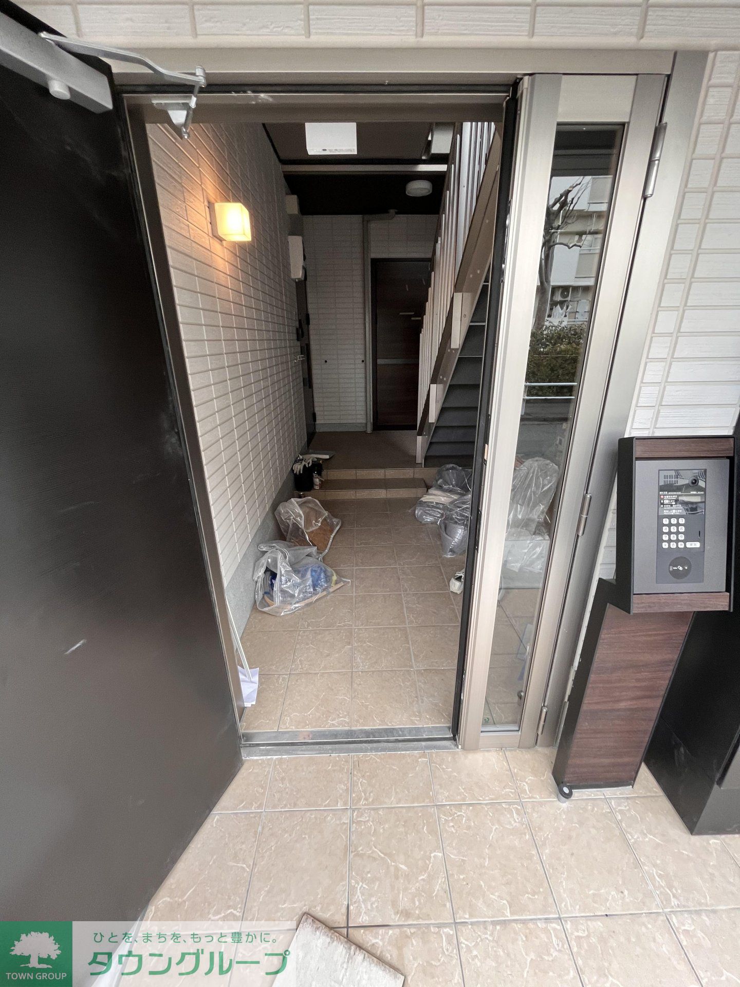 建物エントランス