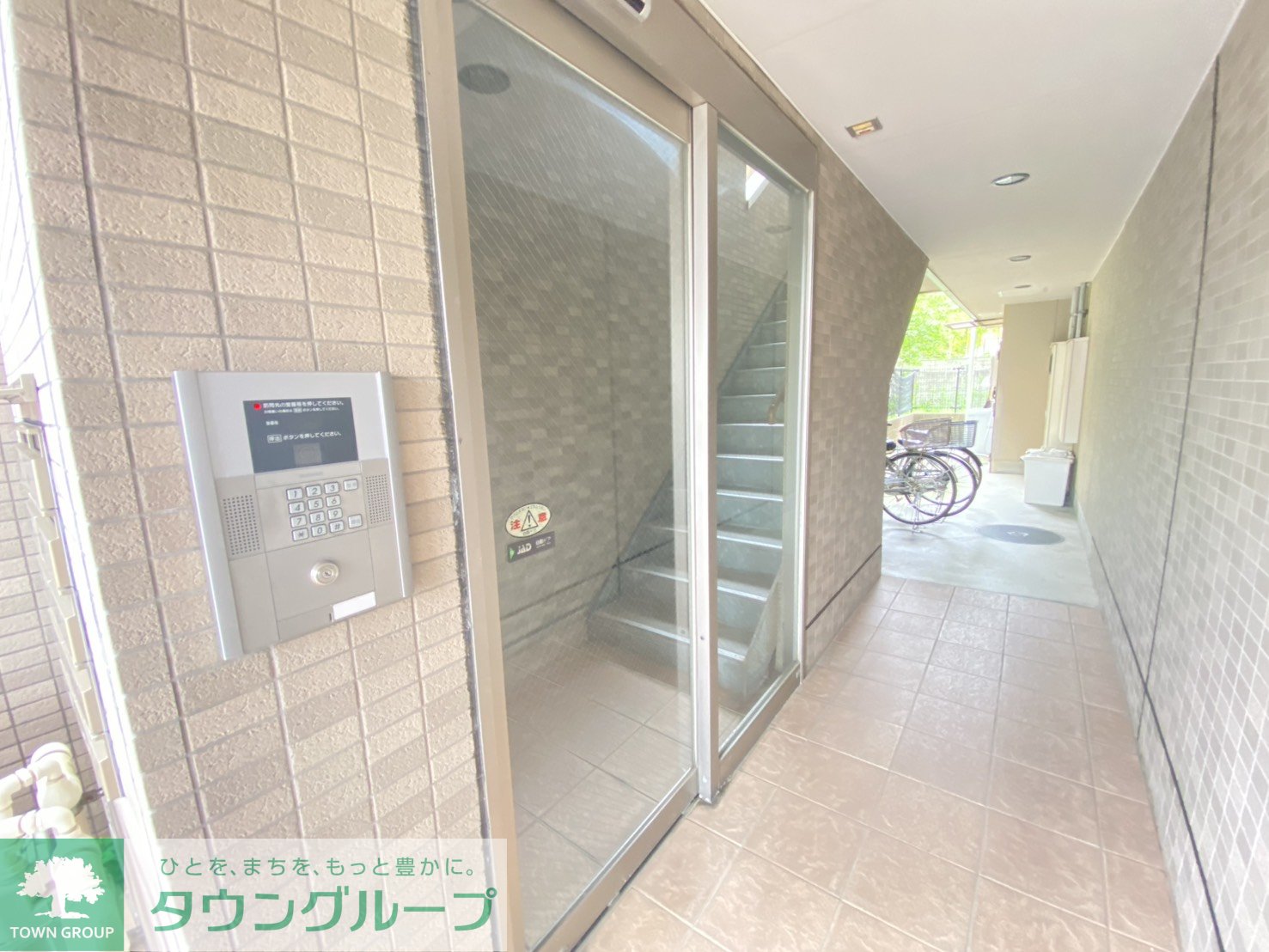 建物エントランス