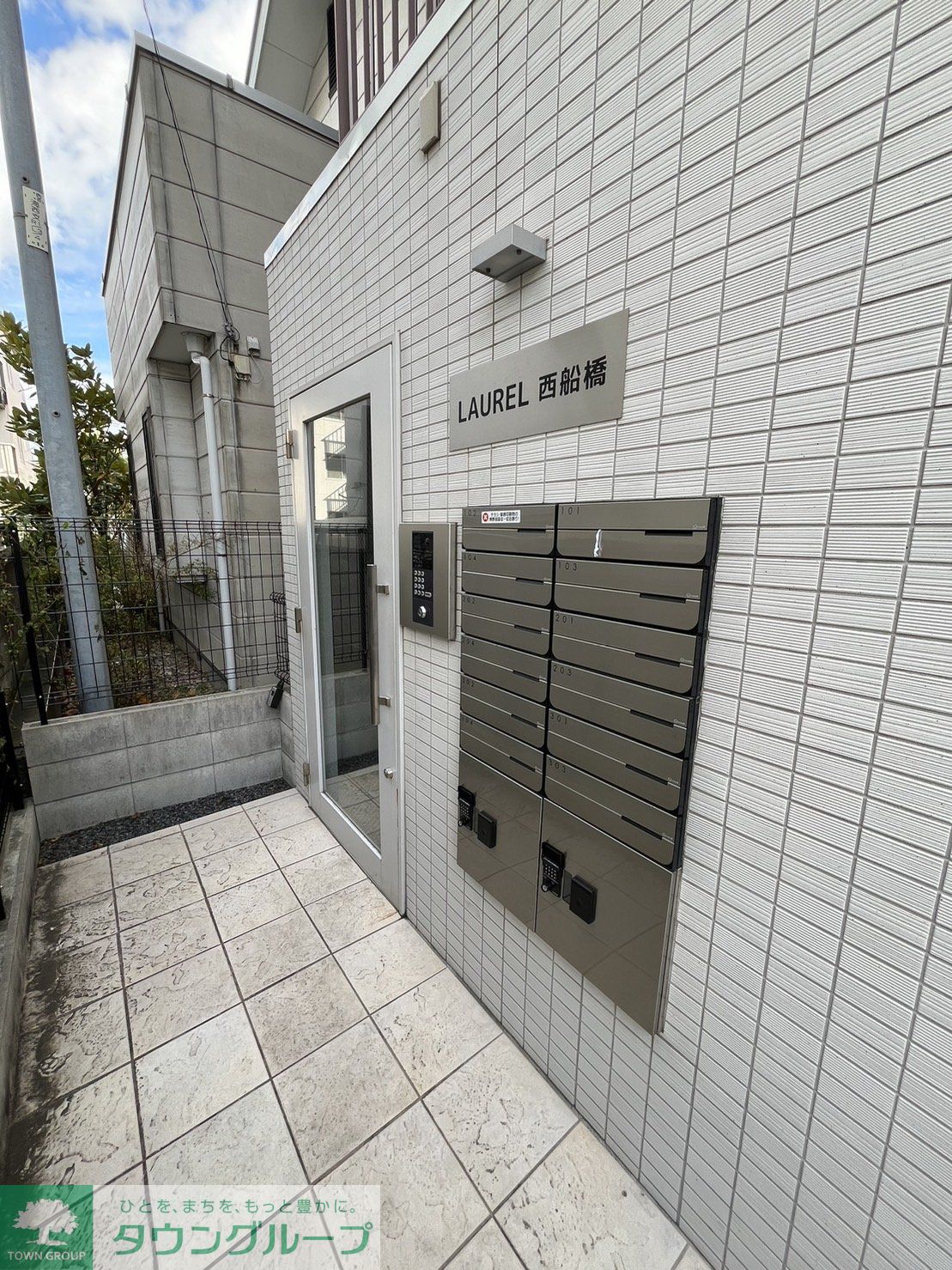 建物エントランス