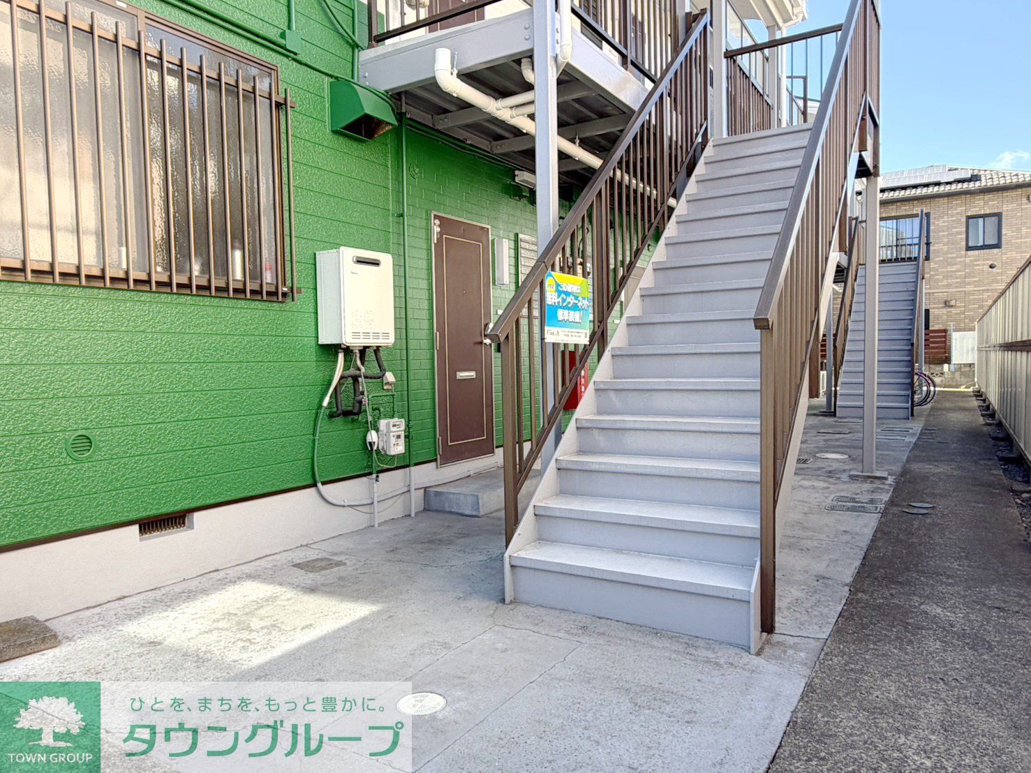 建物エントランス
