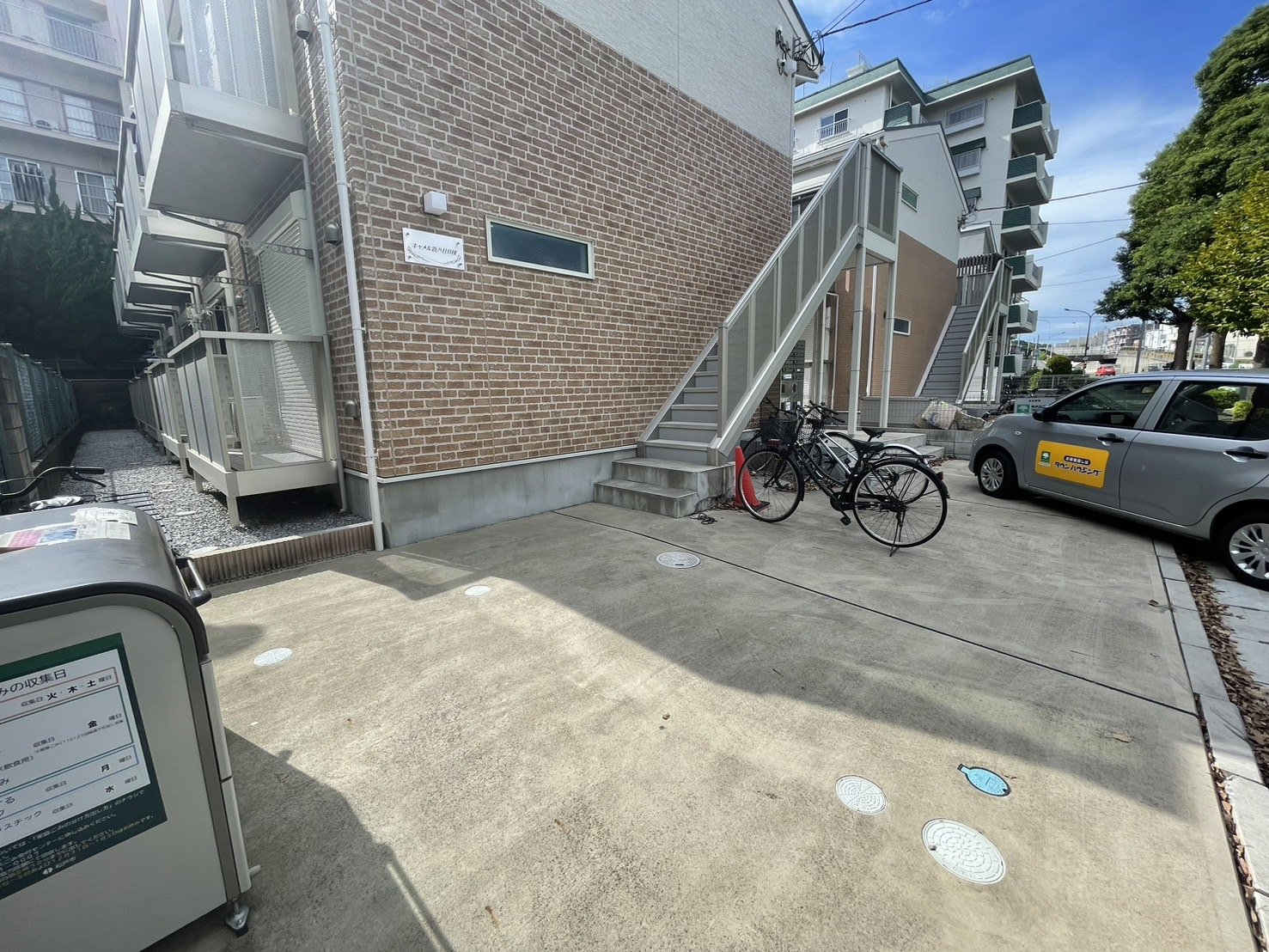 建物エントランス