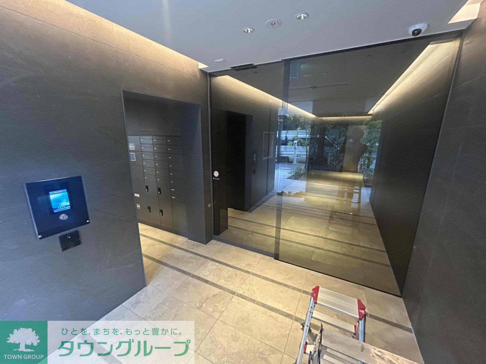 建物エントランス