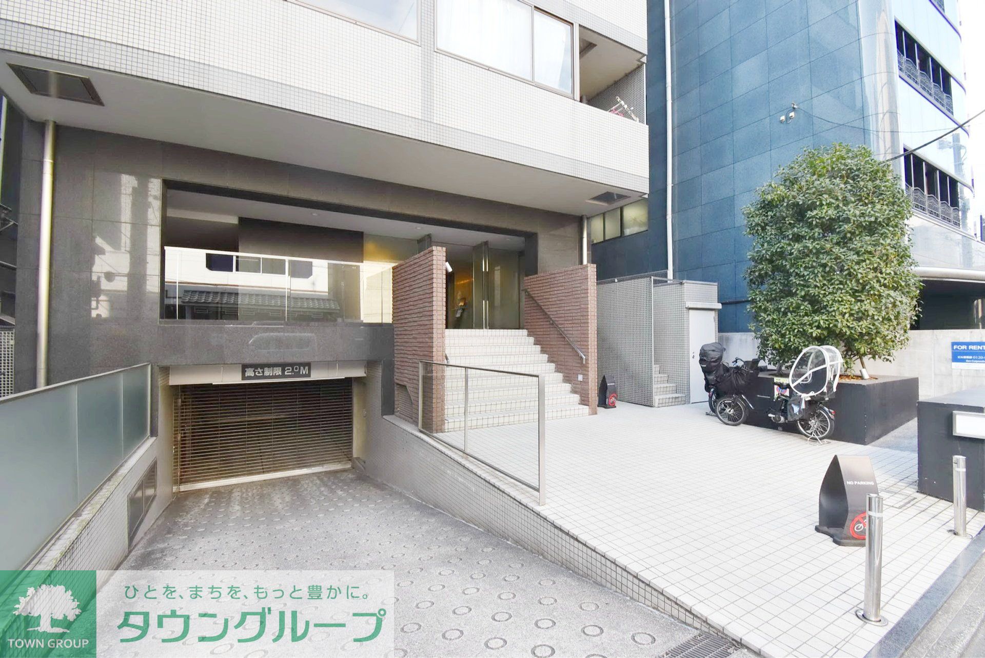 建物エントランス