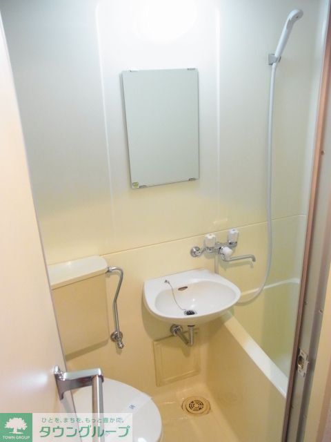 シャワールーム