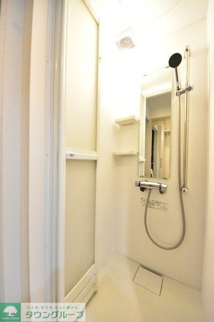 シャワールーム