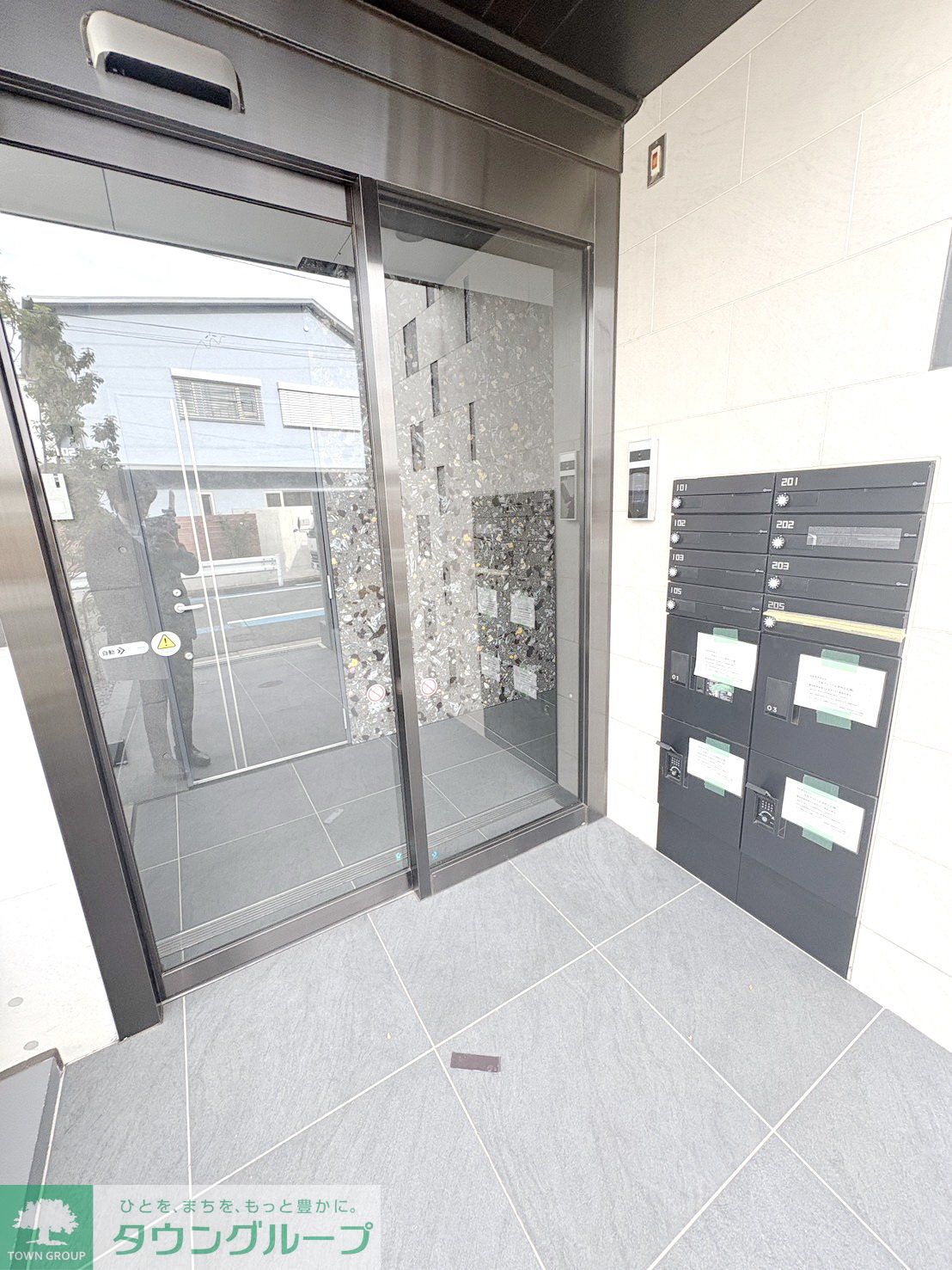 建物エントランス