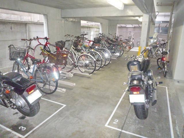 その他